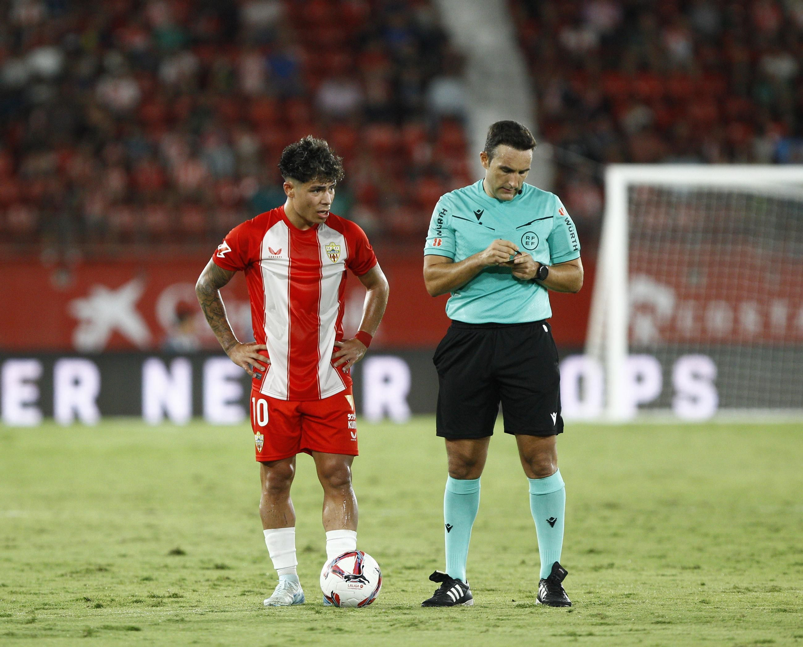 Las imágenes del partido de fútbol U.D. Almería-S.D. Eibar