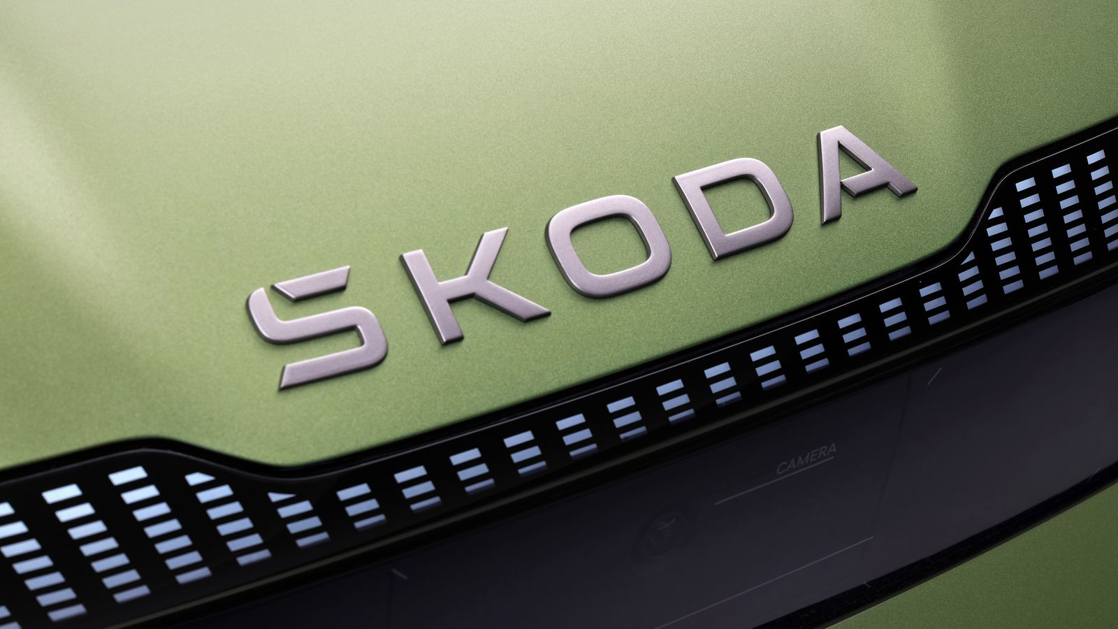 Skoda modifica la grafía de su marca. Se irá incorporando en los próximos años a los nuevos lanzamientos de la firma.