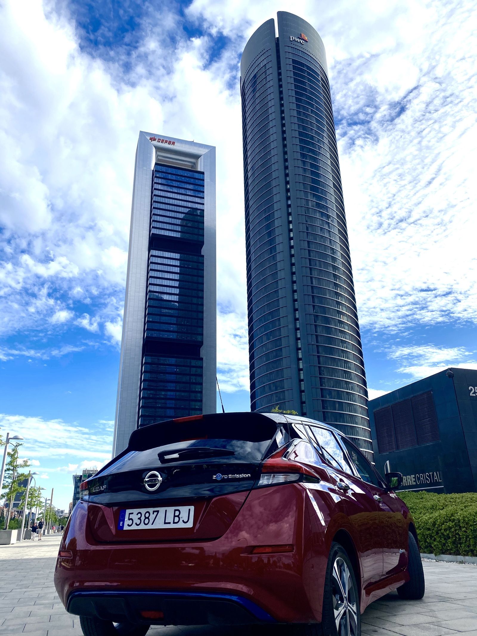 Nissan y Endesa X lanzan un pack de movilidad con todo incluido: coche y energía