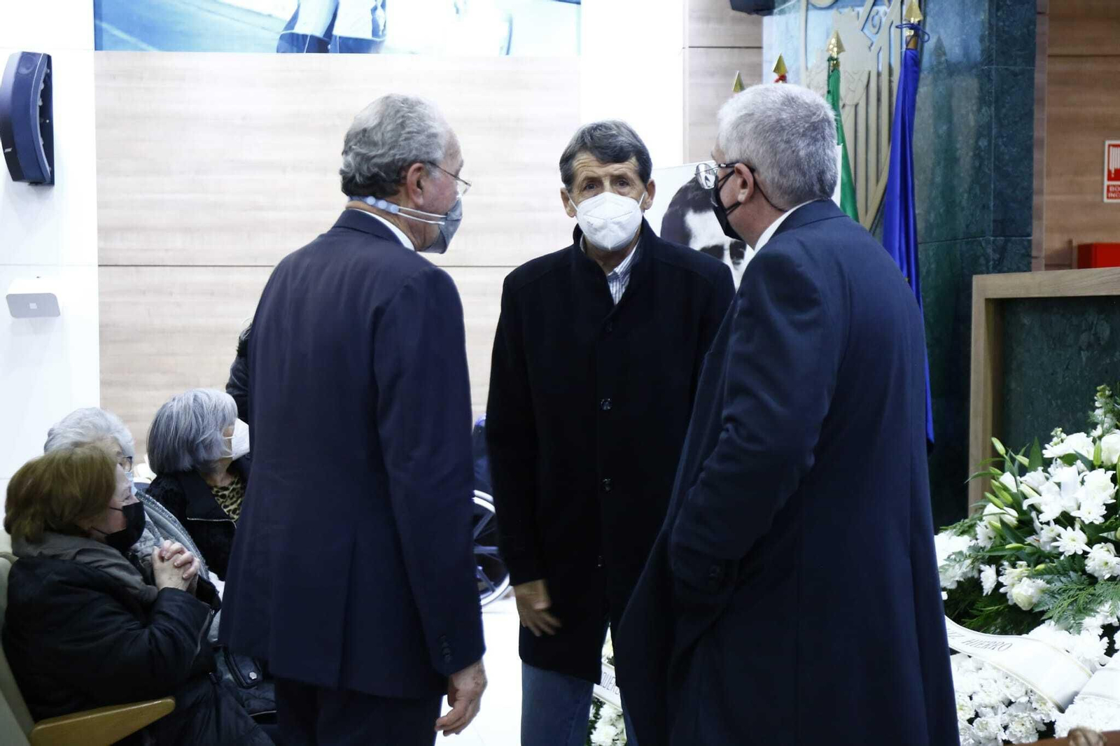 El malaguismo despide en La Rosaleda a Antonio Benítez