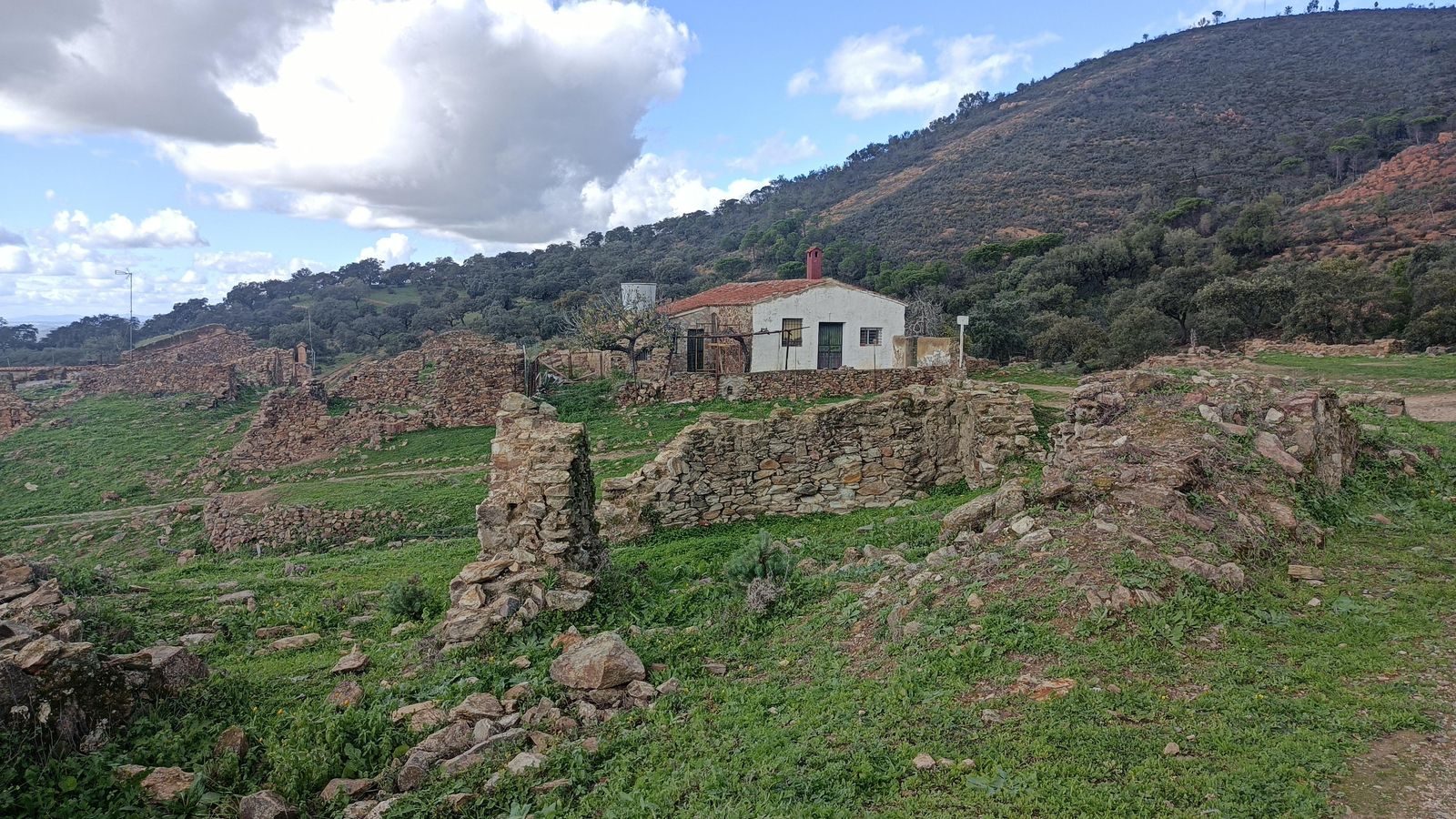 Aldea de Ermitaños.