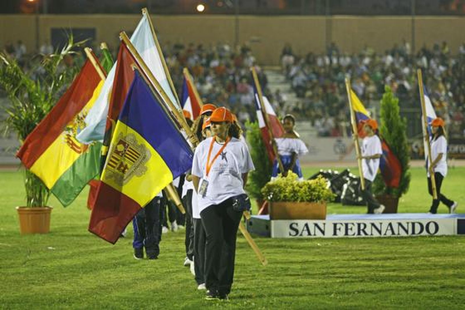 Luz y color en Bahía Sur en la ceremonia de apertura de los XIV Juegos Iberoamericanos San Fernando 2010. 

Foto: Elias Pimentel y Joaquin Pino