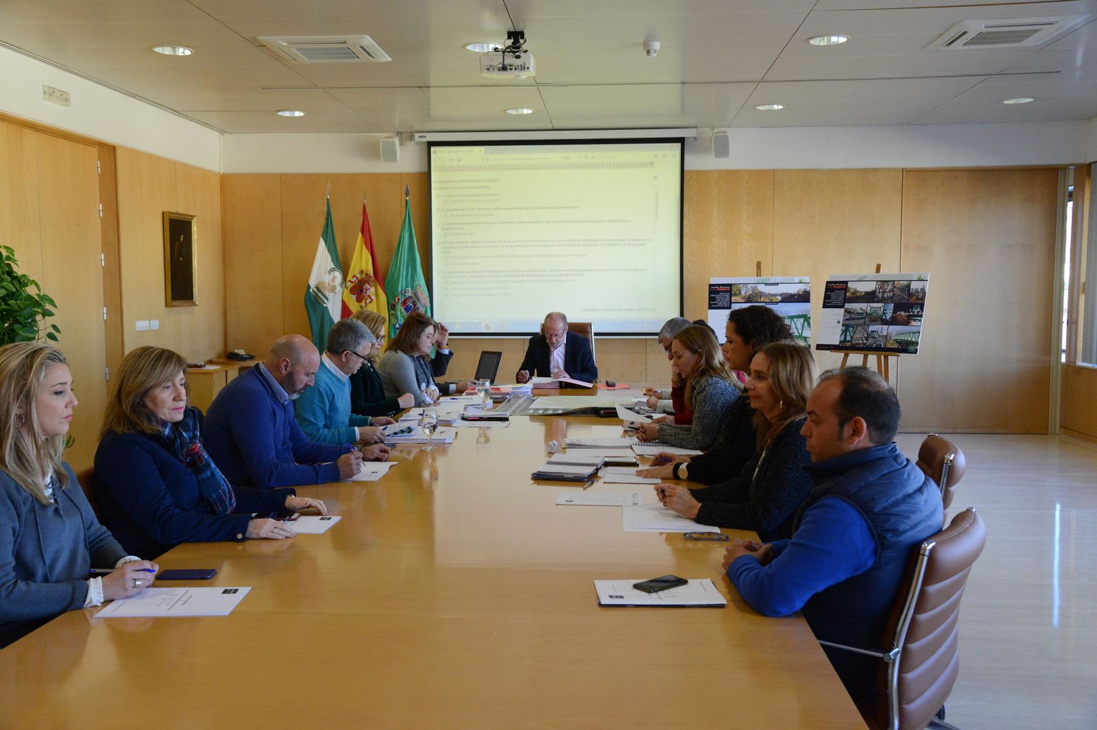 El presidente de la Diputación de Sevilla presidió ayer la Junta de Gobierno de la Institución Provincial.