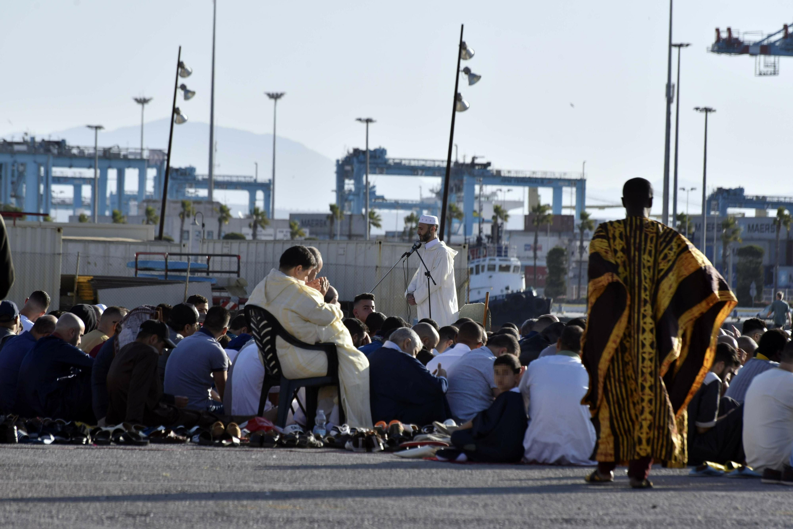 Rezo colectivo en el Llano Amarillo por el fin del Ramadán 2019