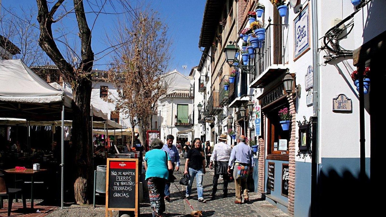 Plaza Larga en el Albaicín