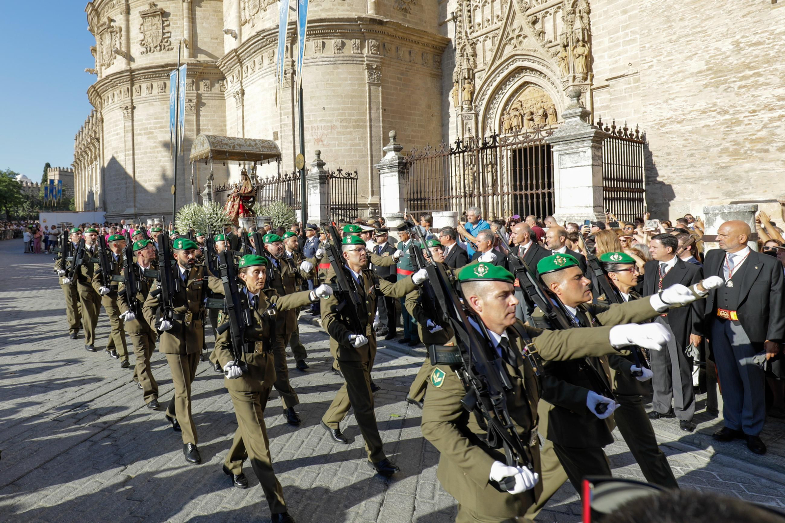 Procesión de la Virgen de los Reyes, Sevilla
