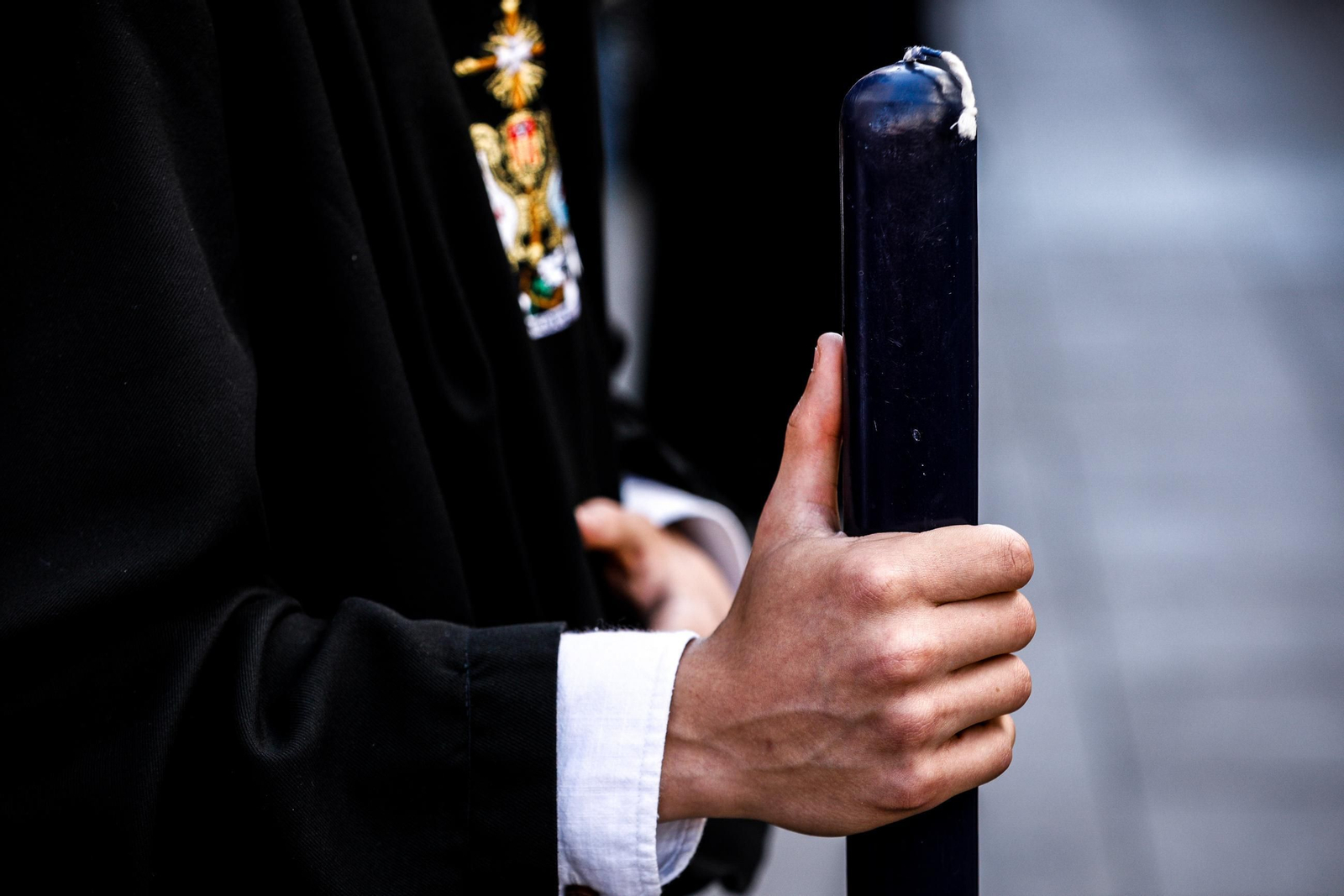 Imágenes de la salida de Desamparados en la Semana Santa de San Fernando 2025