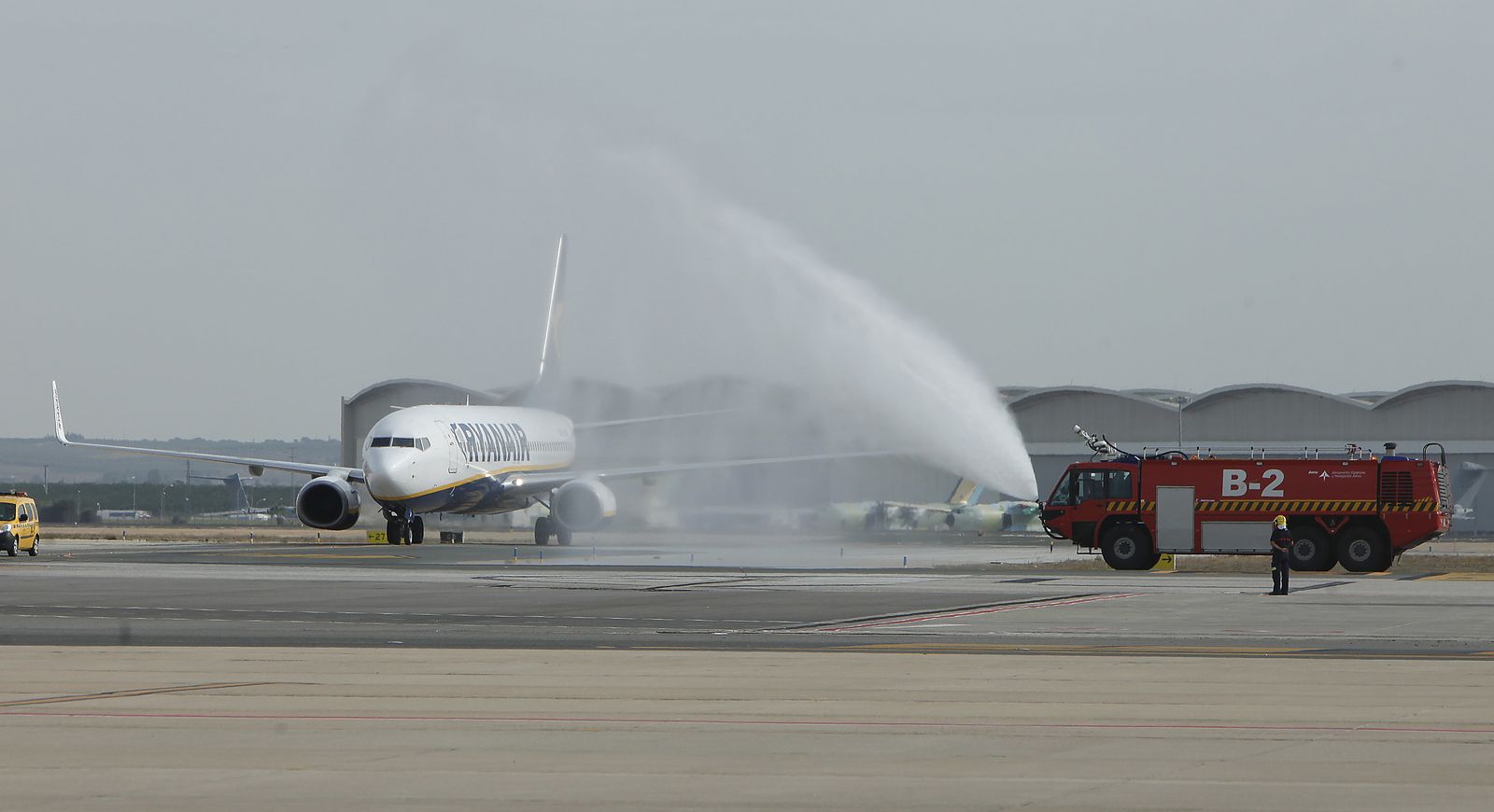 Un avión de Ryanair tras su aterrizaje.