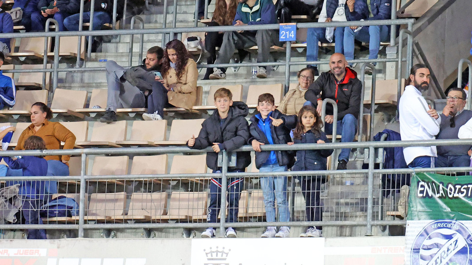 Búscate en el Xerez DFC - Ceuta B en el Municipal de Chapín en Jerez