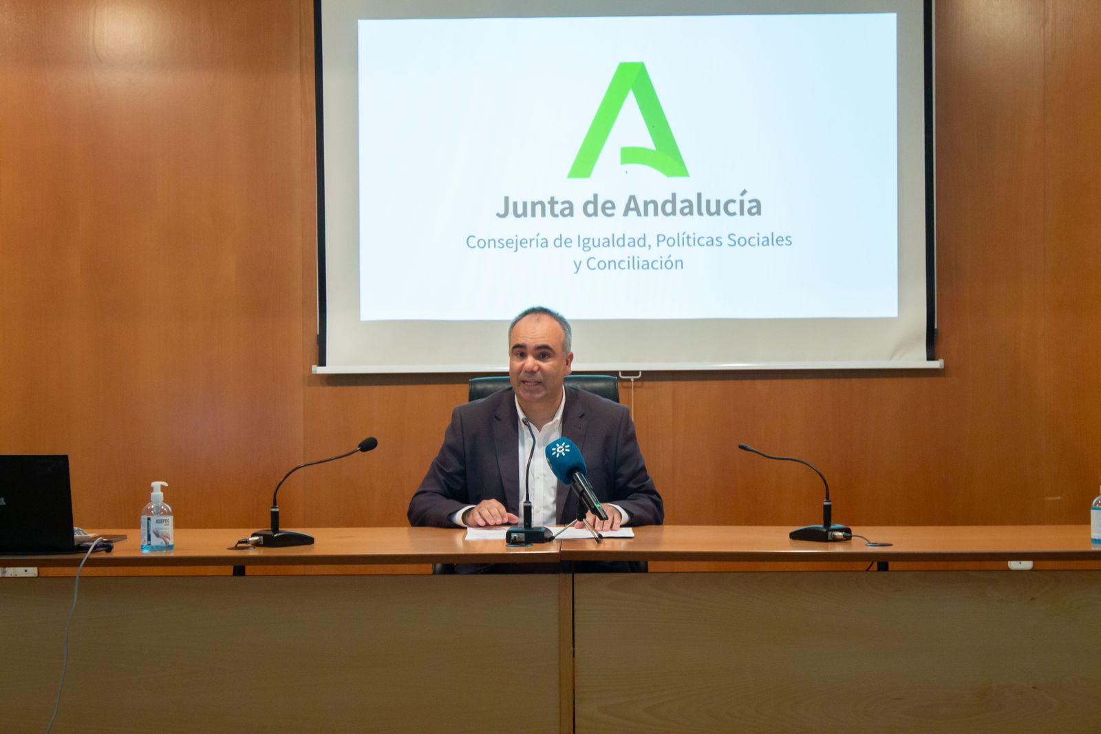 Más de 140.000 usuarios de los servicios sociales se beneficiarán de la Historia Social Única en Almería