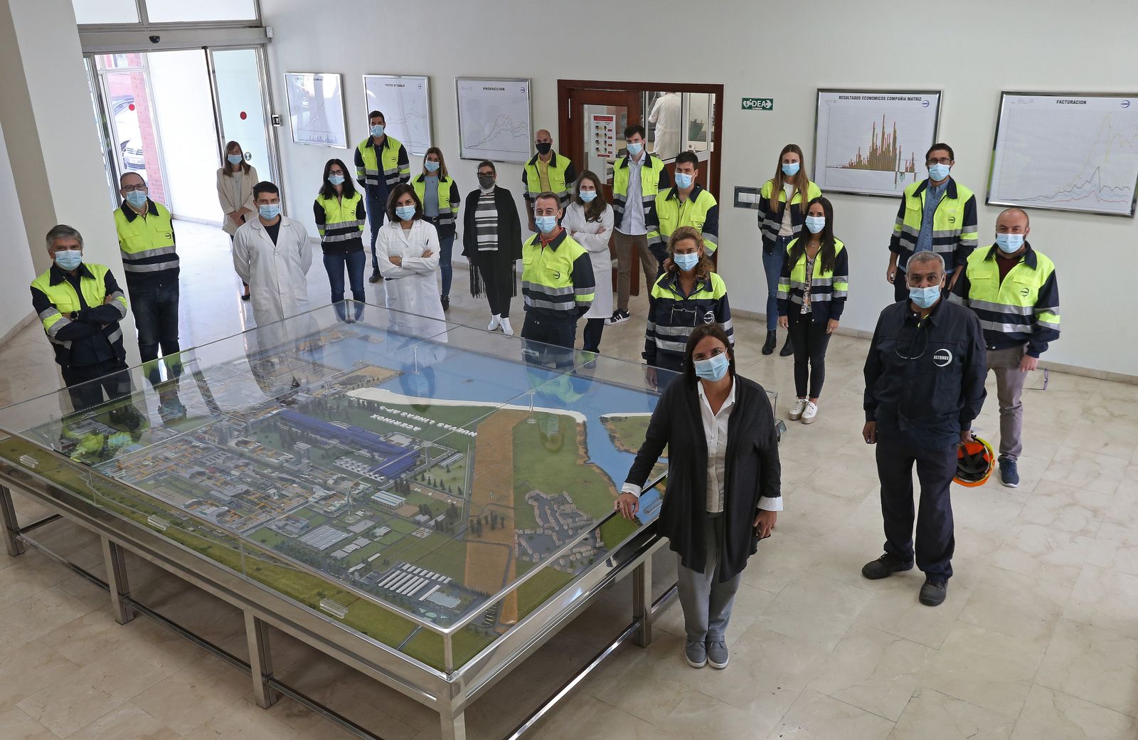 Equipo de la unidad de investigación de Acerinox Europa