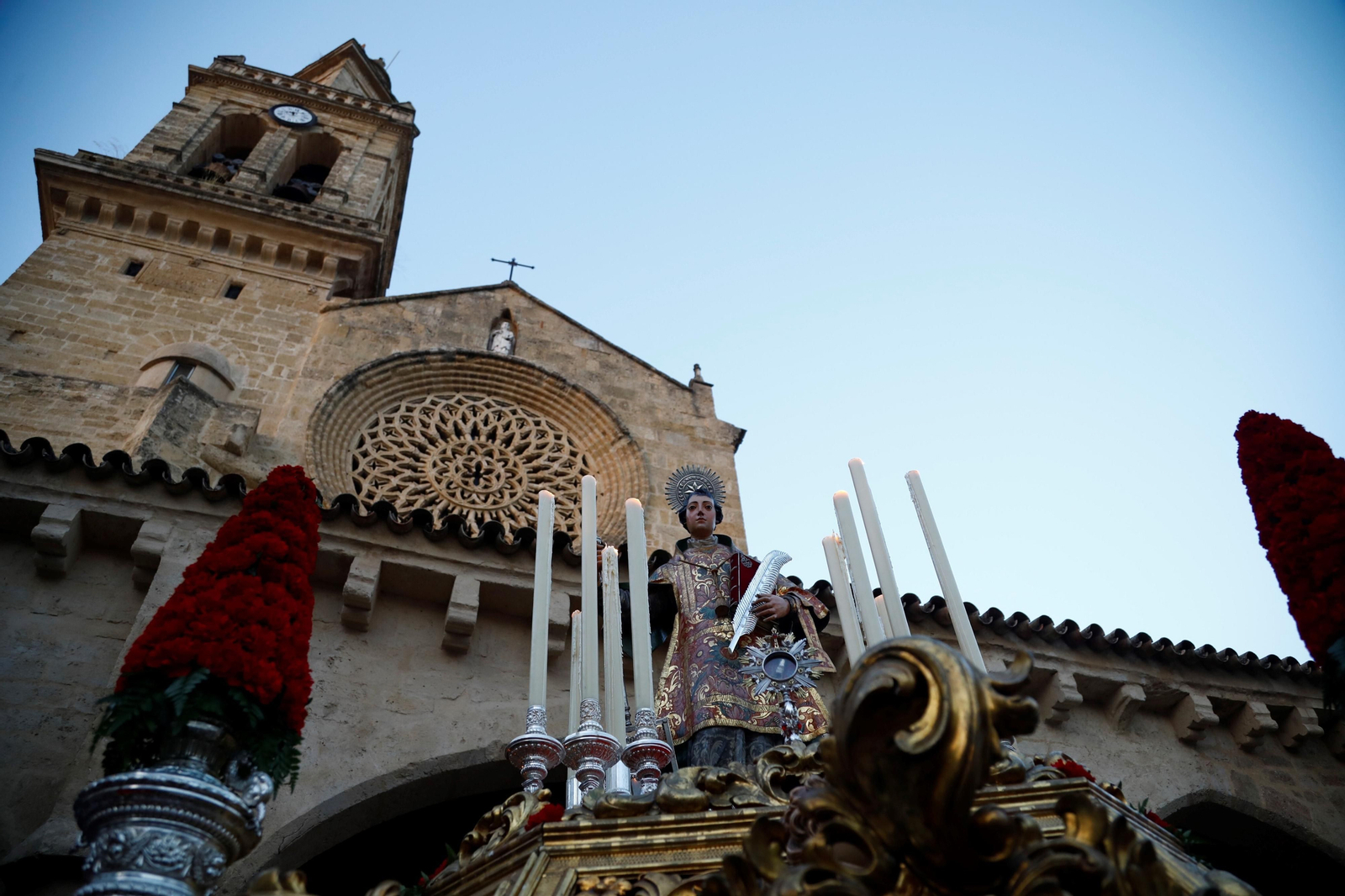 La procesión de San Lorenzo Mártir en Córdoba, en imágenes