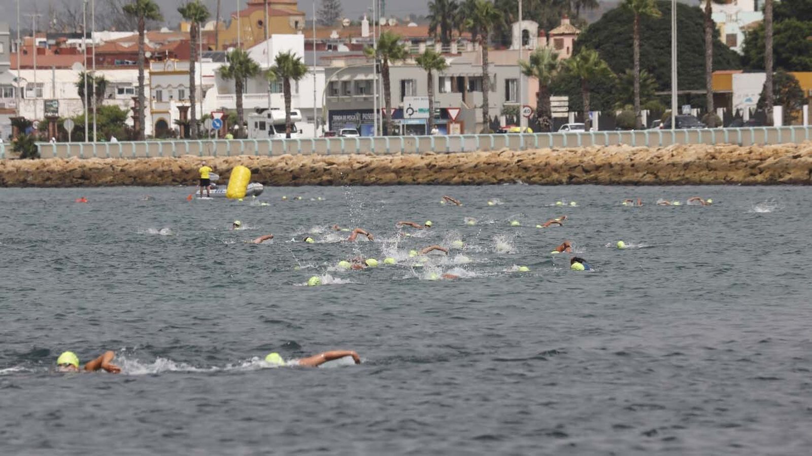 Las fotos de la IX Tragamillas solidaria de la Línea