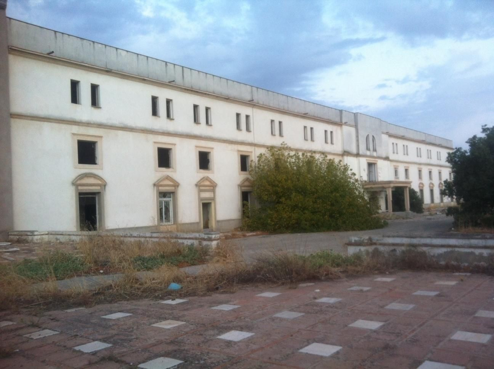 Edificio del antiguo colegio San José.