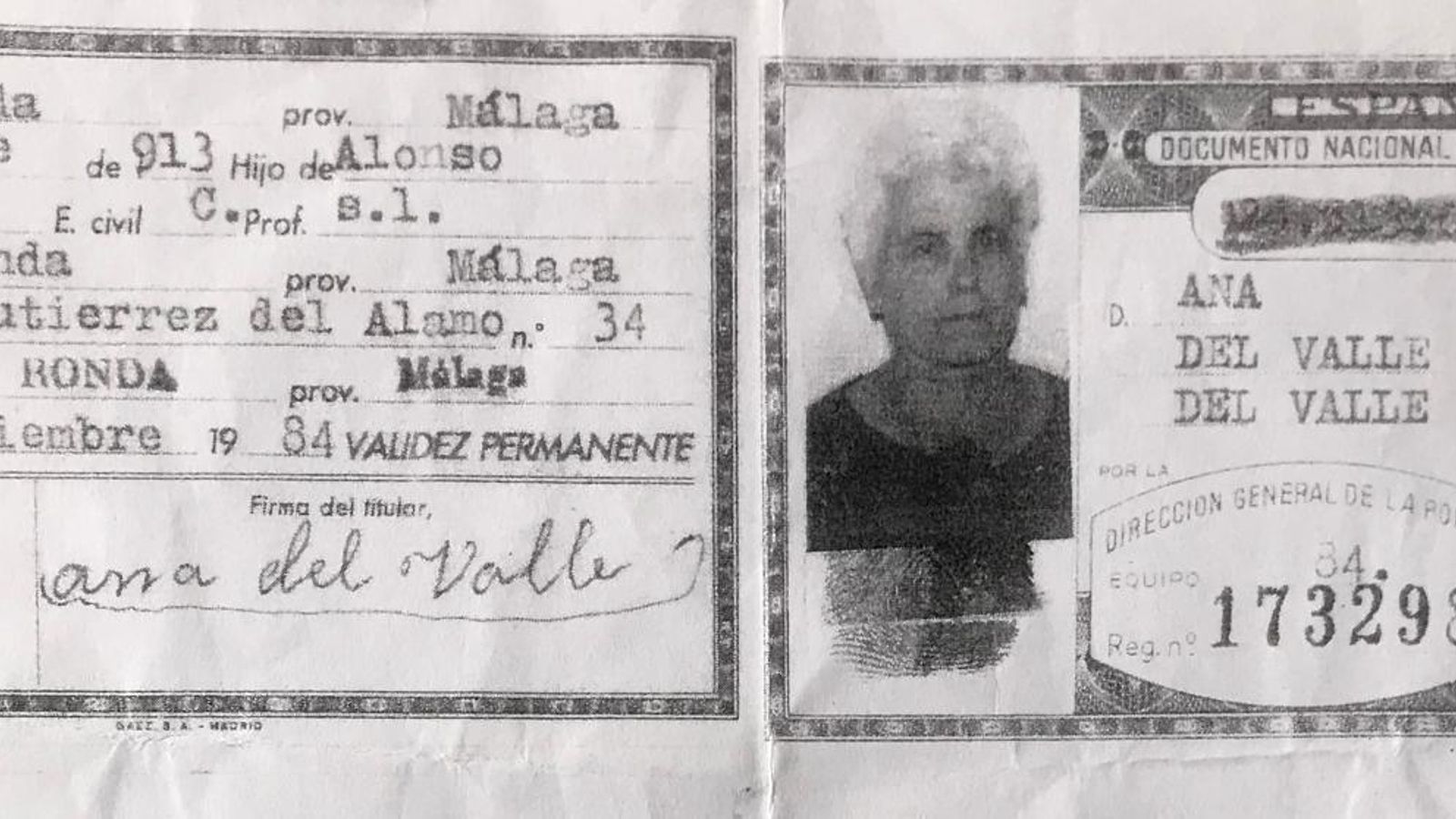 El dni de esta mujer natural de Ronda, cuyo documento recogía en septiembre de 1984 la validez permanente.