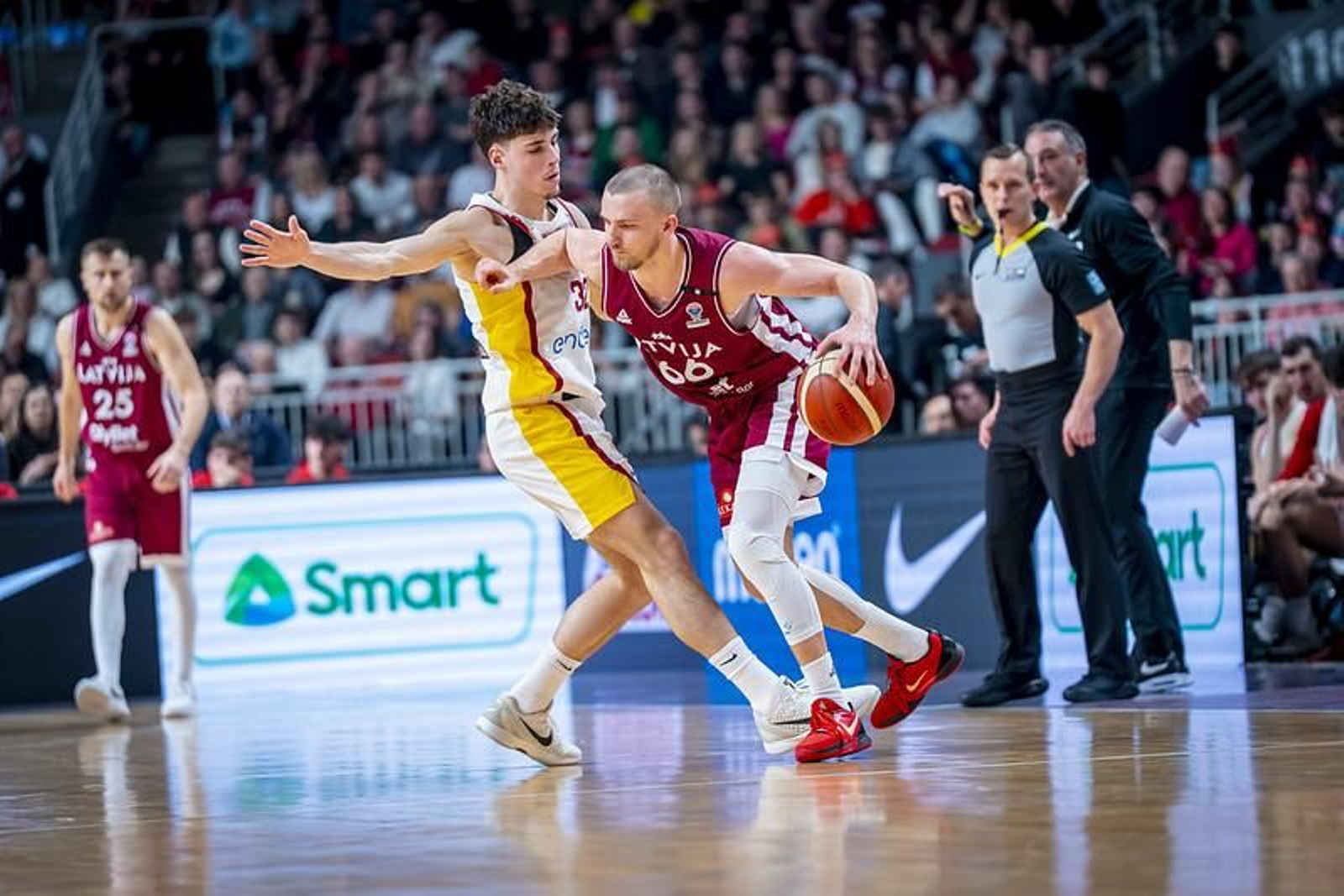 22 minutos de Mario Saint-Supéry en la clara derrota de España en Riga