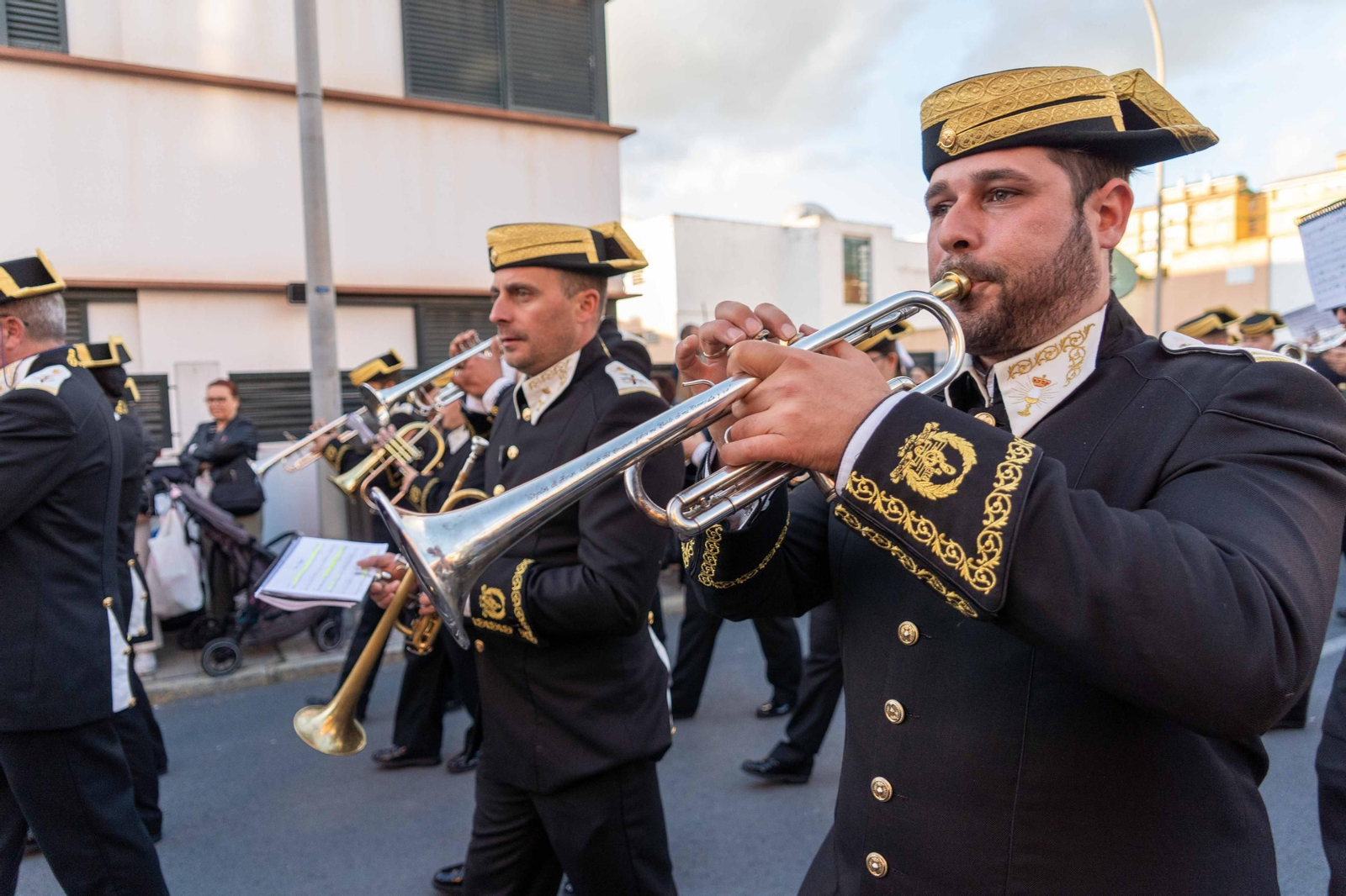 Martes Santo: Imágenes de la procesión de La Sentencia