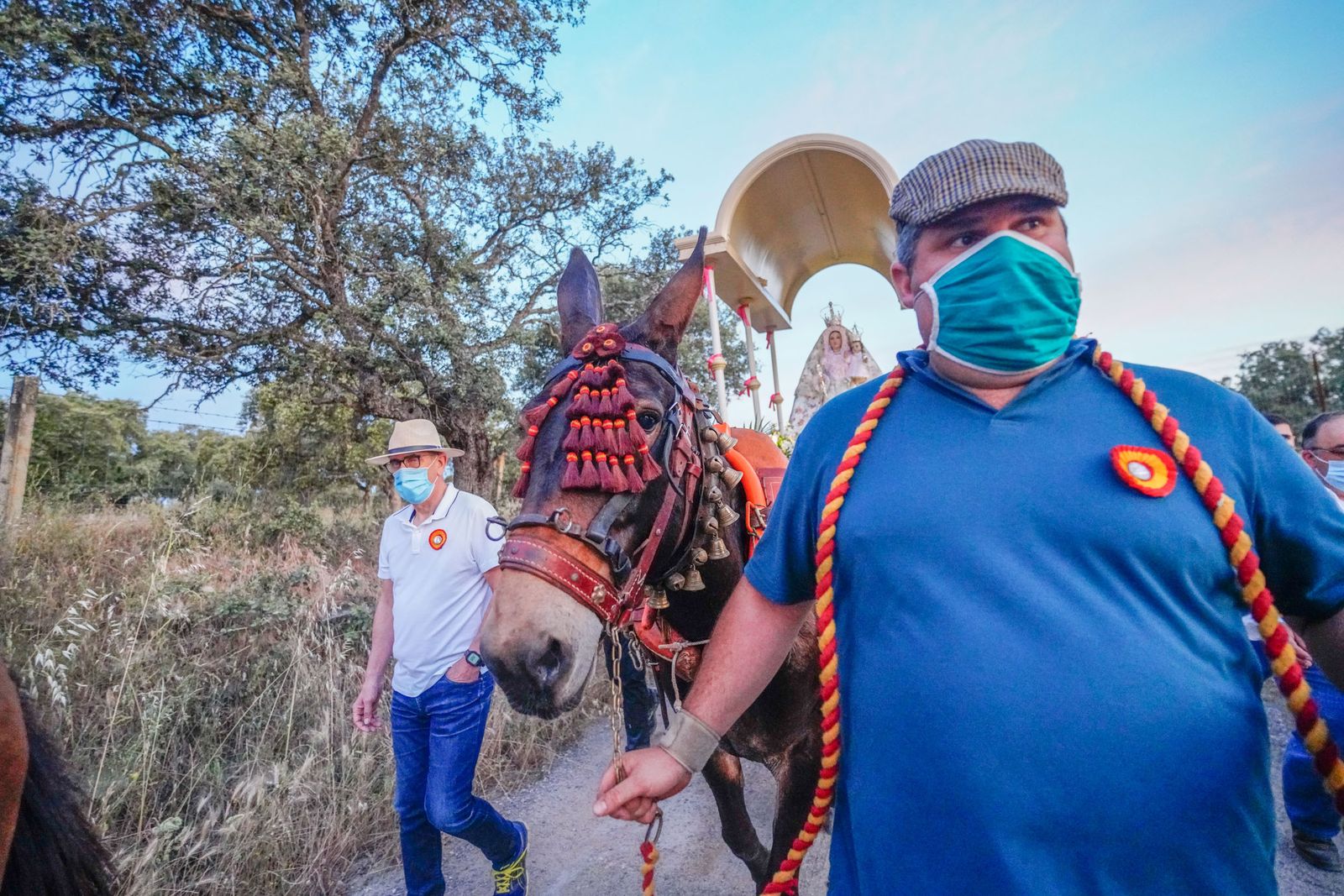 La llevada de la Virgen de Luna al santuario de La Jara, en fotografías