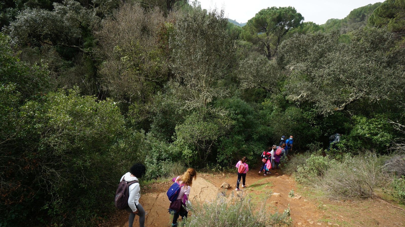 Senderismo en los Baños de Popea.