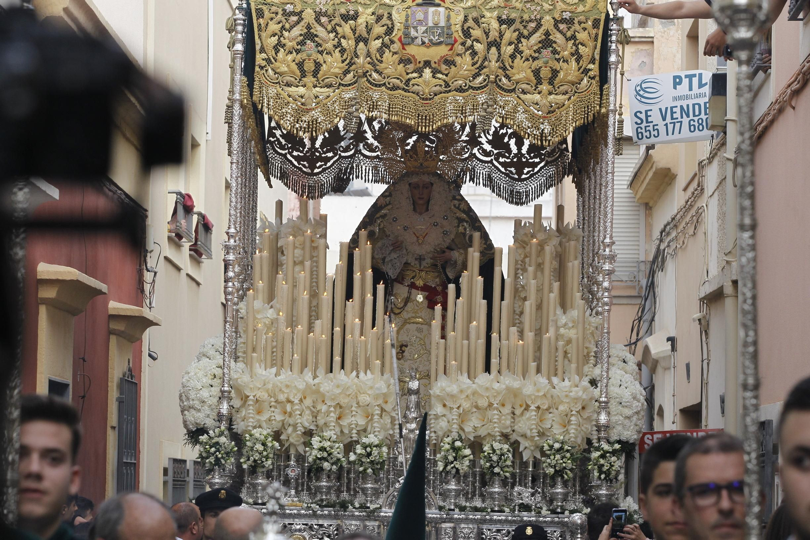Imágenes de la Procesión de la Macarena. Semana Santa Almería 2019