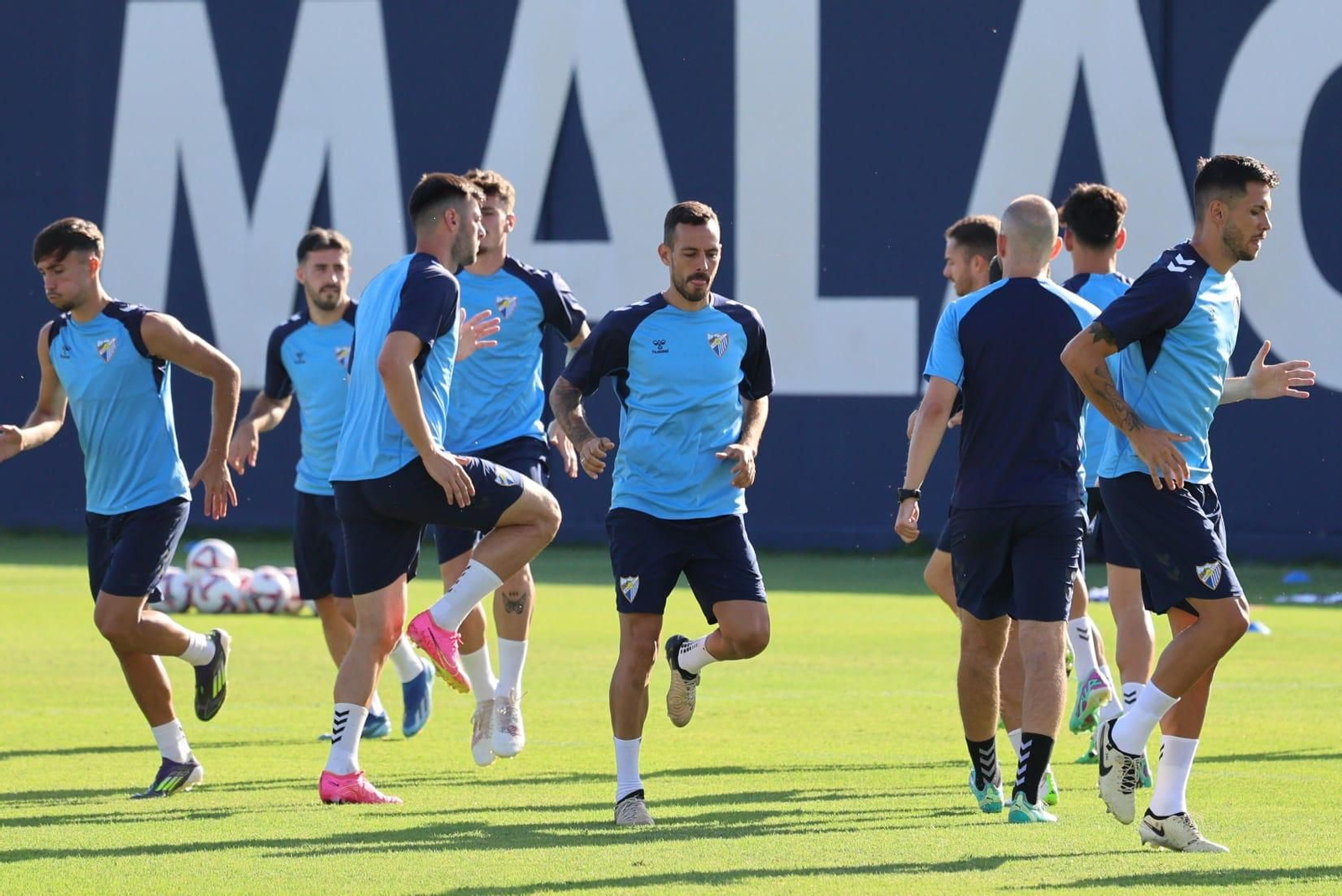 El primer entrenamiento de Roko Baturina y Luismi Sánchez, en fotos