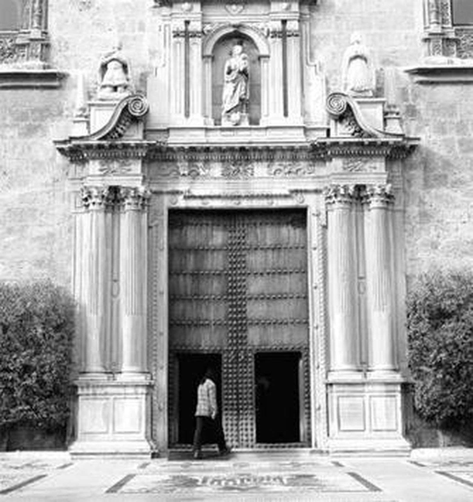 Hospital Real, sede del Rectorado de la Universidad.