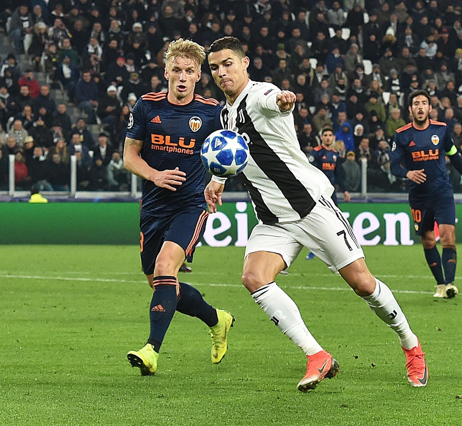 Las imágenes del Juventus-Valencia