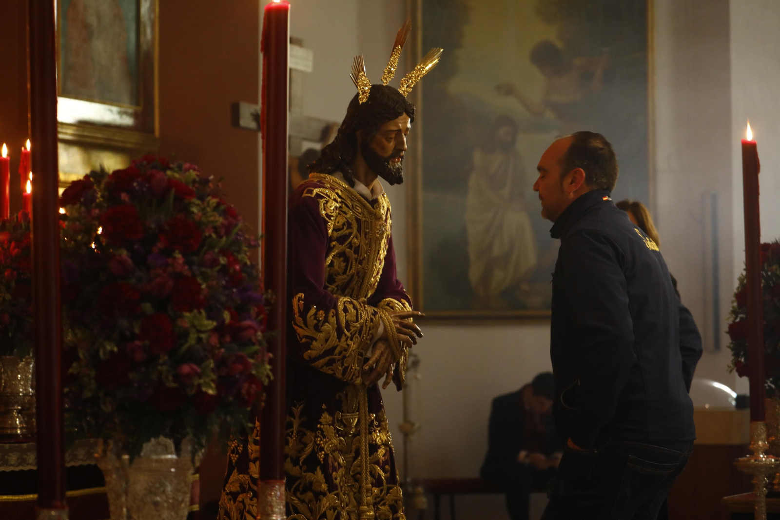 El besamanos al Señor de la Redención de Córdoba, en imágenes