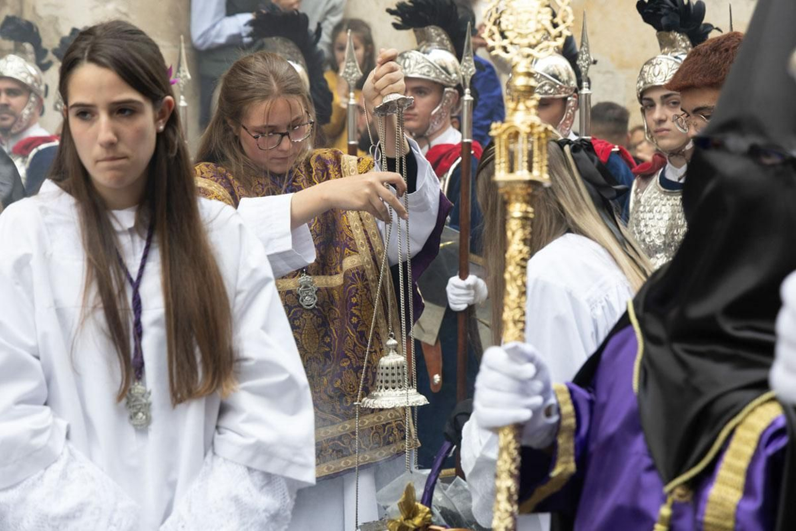 Los jiennenses arropan a las tres cofradías de la tarde en un Domingo de Ramos más caluroso de lo esperado (I)