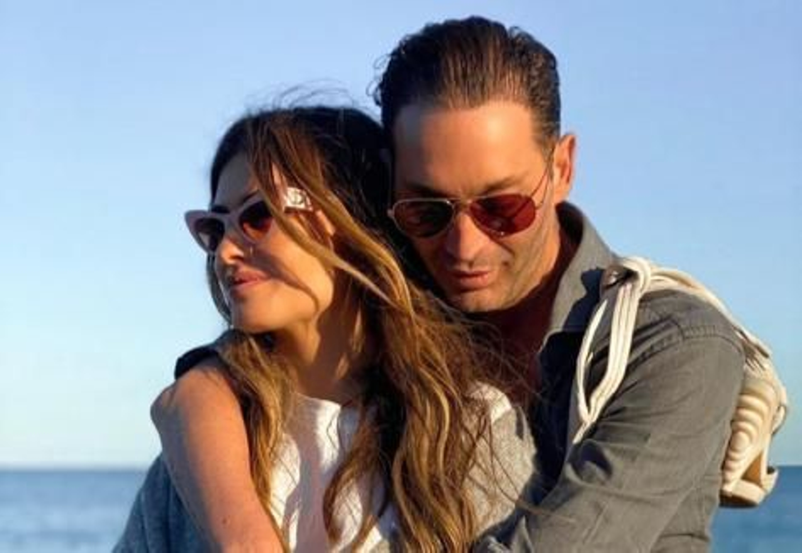 Famosos e 'influencers' dan consternados su último adiós a Cristo Báñez