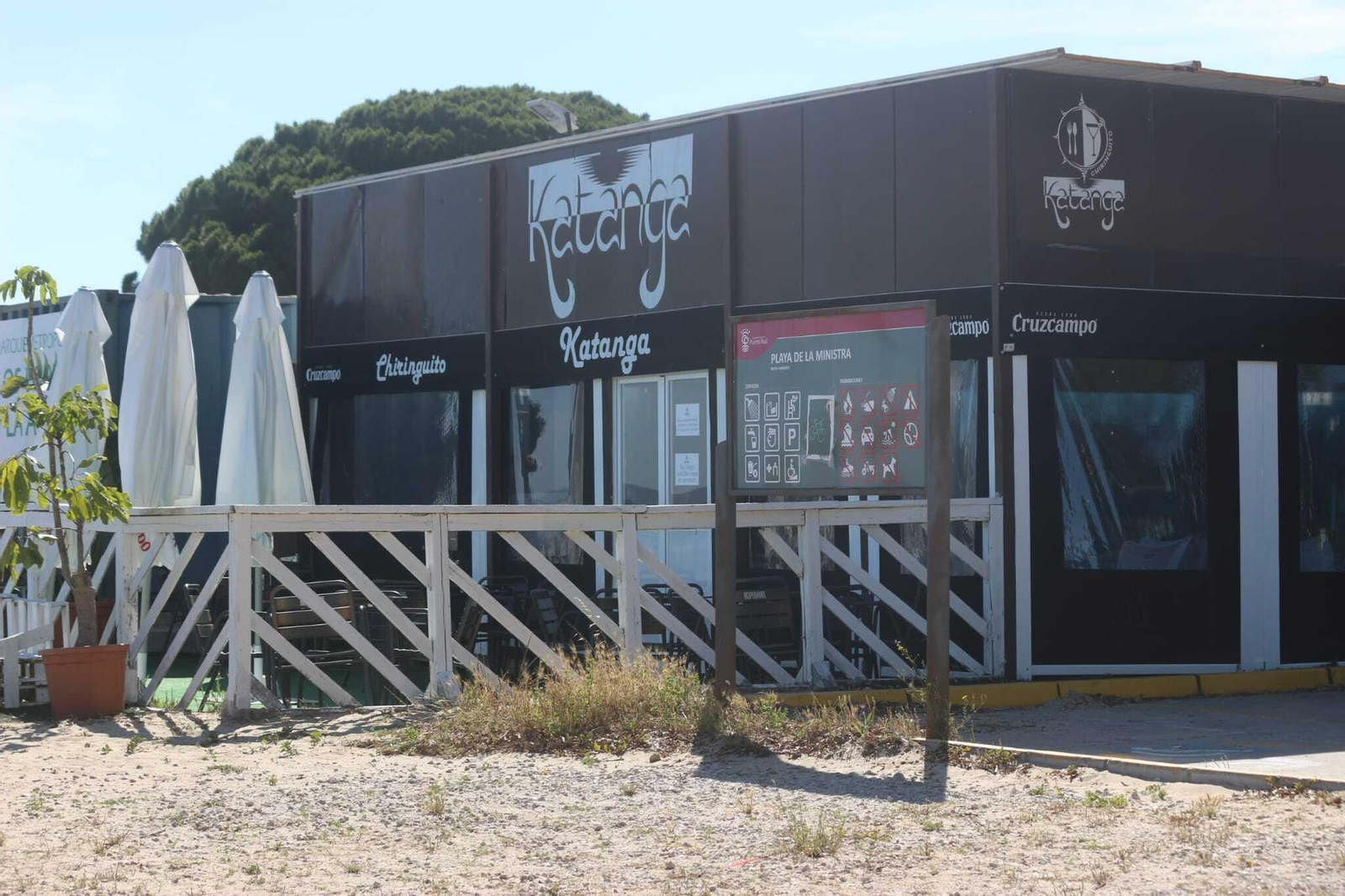 Chiringuito Katanga, situado junto a la playa de La Ministra, en el Río San Pedro.