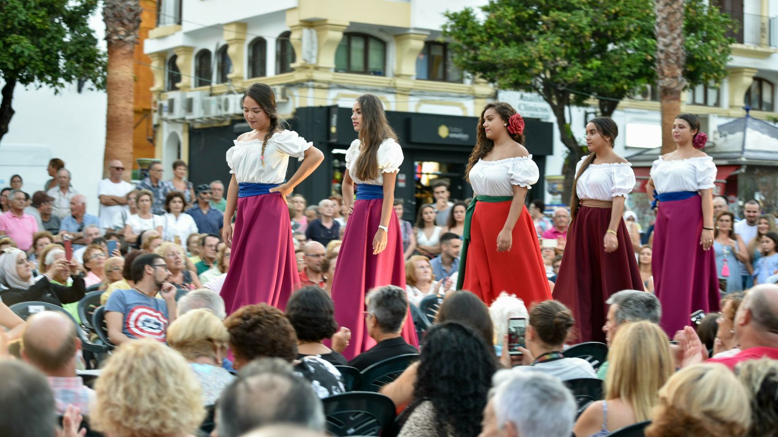 Las mejores imagenes de la pasarela Entremares