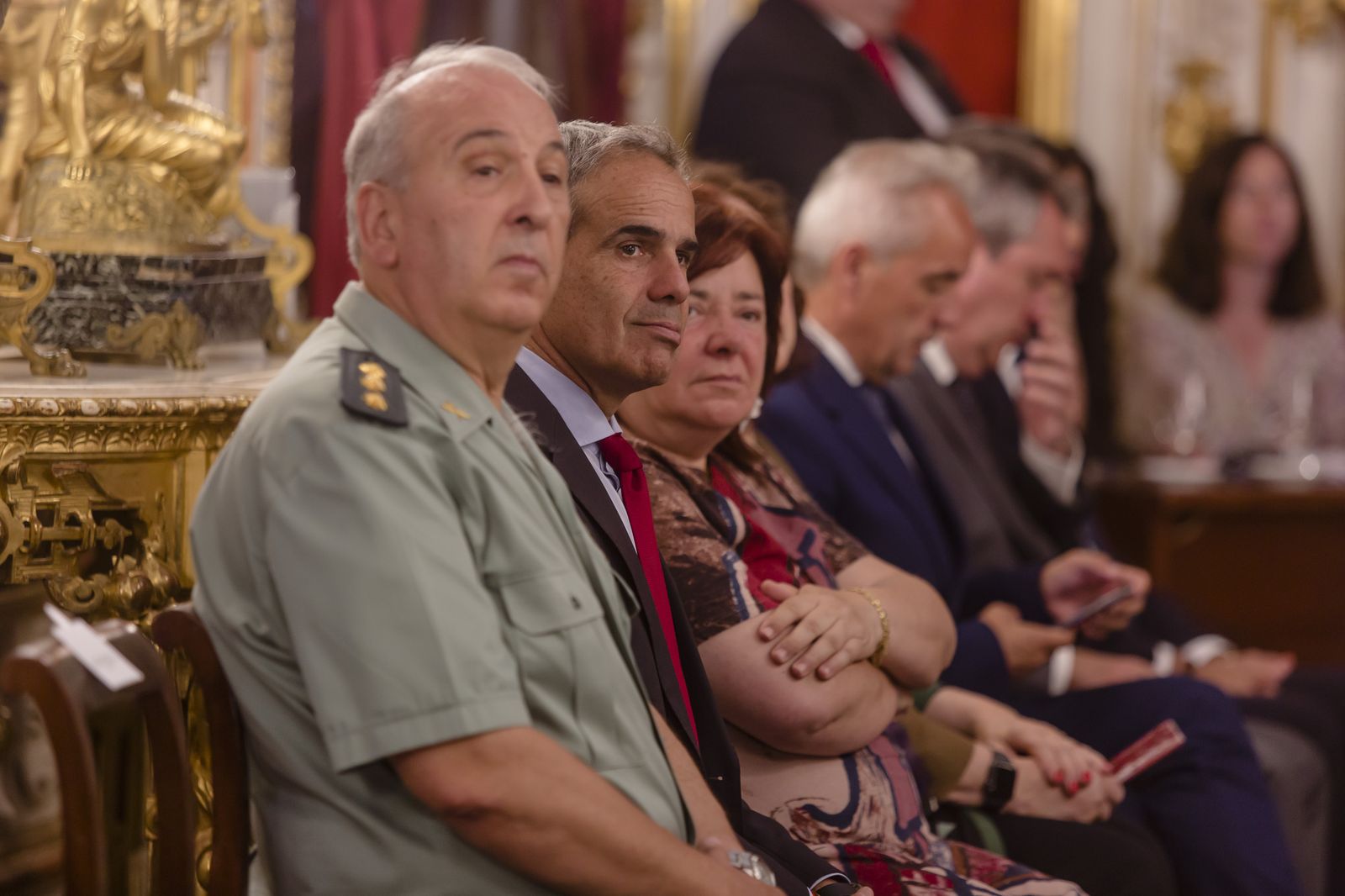 Las imágenes del relevo en la presidencia de la Diputación de Cádiz