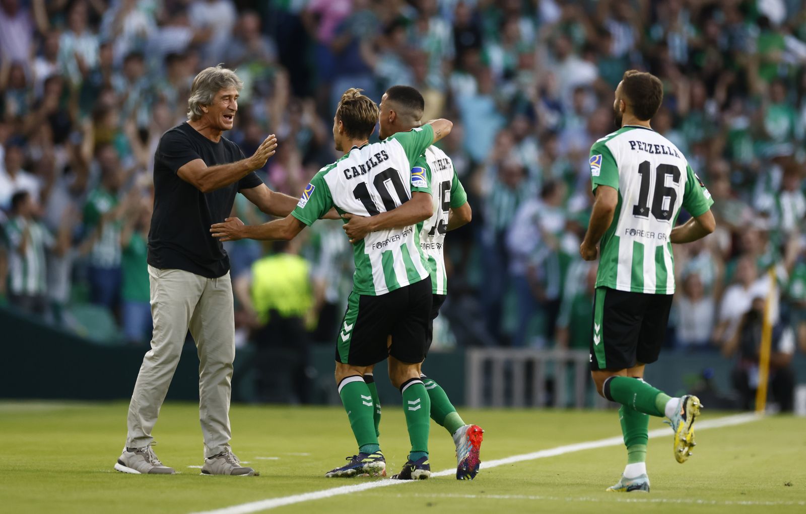 Las imágenes del Betis-Roma