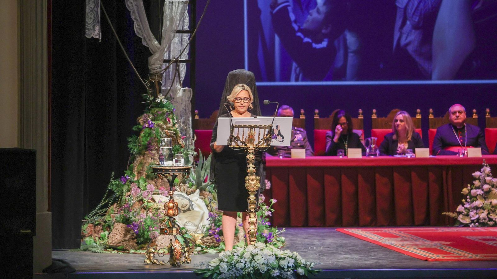 Fotogalería: El Pregón Oficial de la Semana Santa de Granada 2025