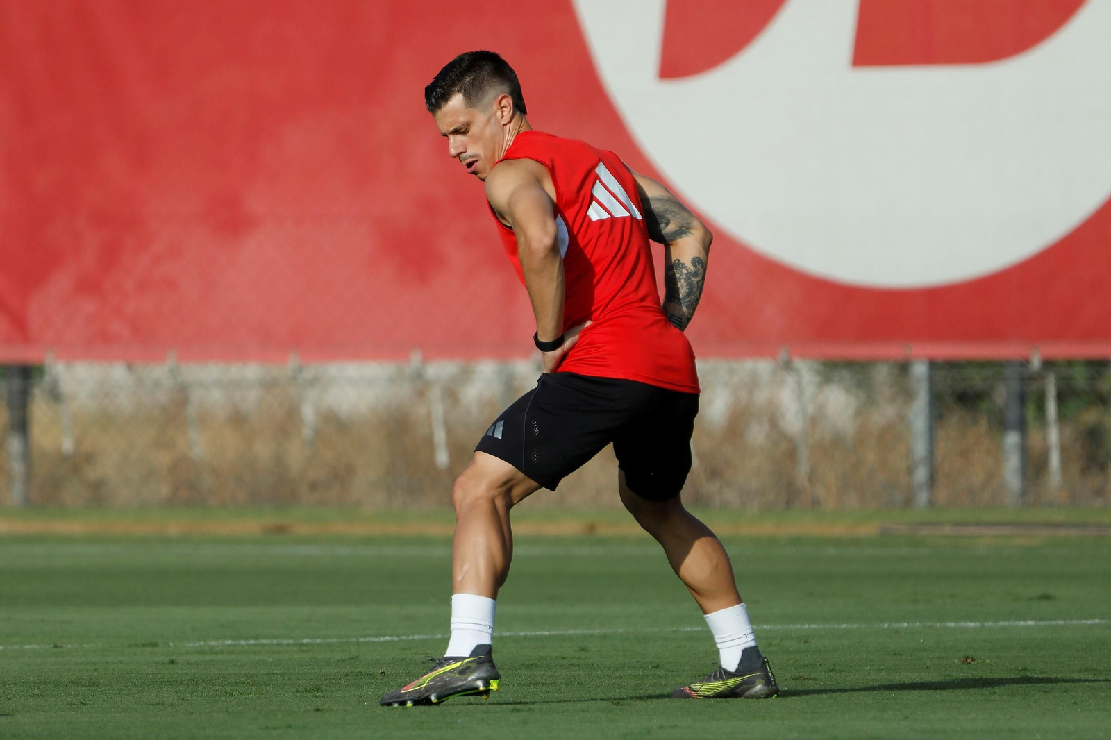 Las fotos del primer entrenamiento del Sevilla FC de la temporada 2025/2026