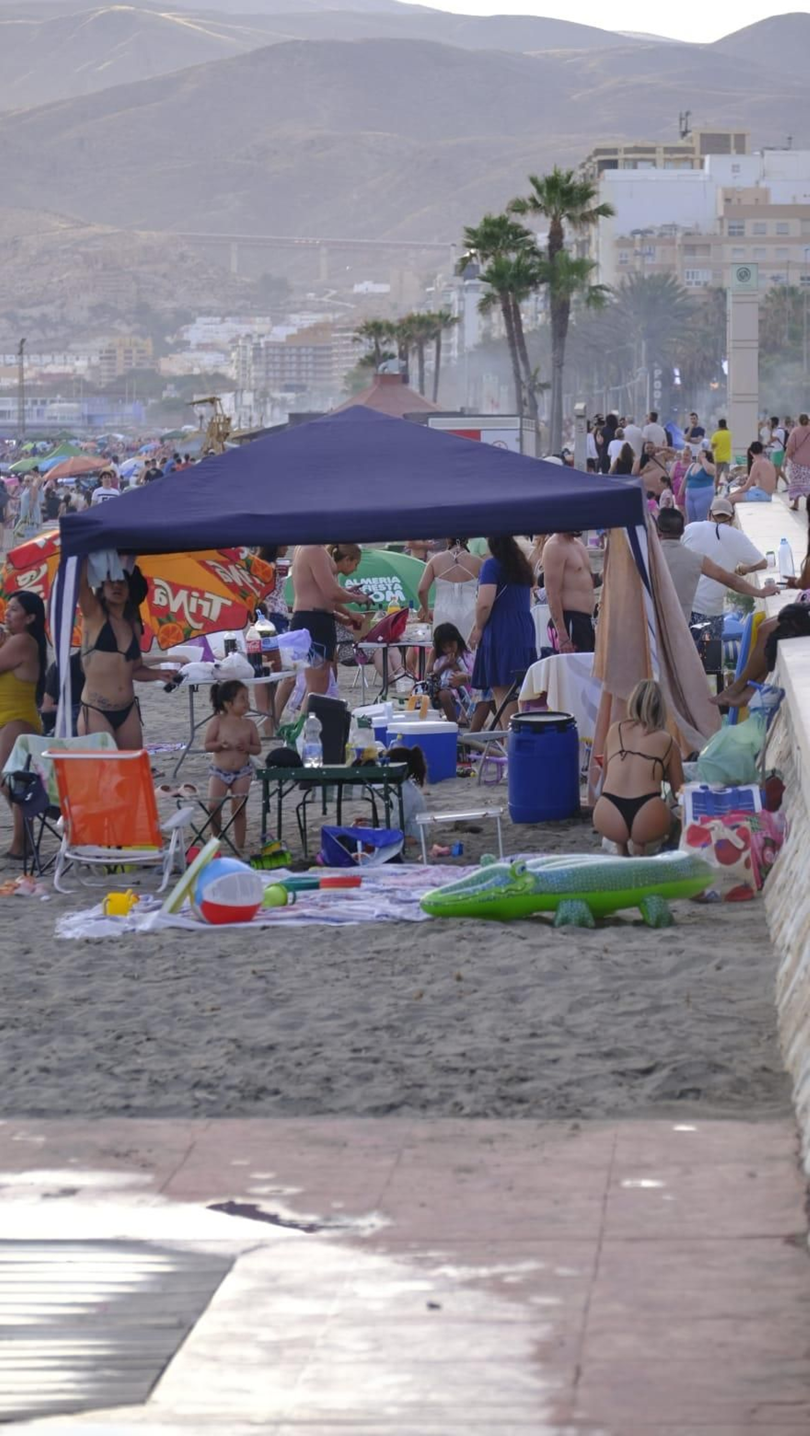 Imágenes de la celebración de San Juan en Almería capital