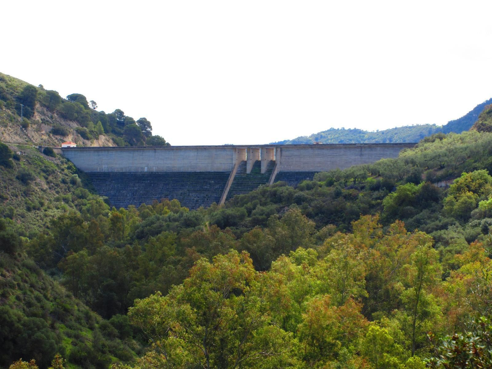 Llegamos al Embalse de La Puebla de Cazalla