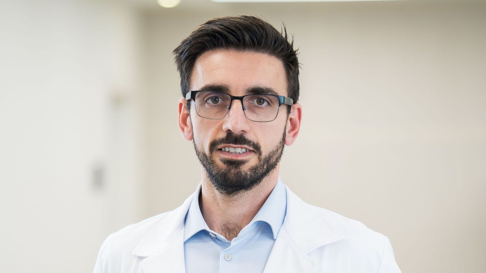 Carlos Morales, anestesista del Hospital Recoletas Salud Marbella.