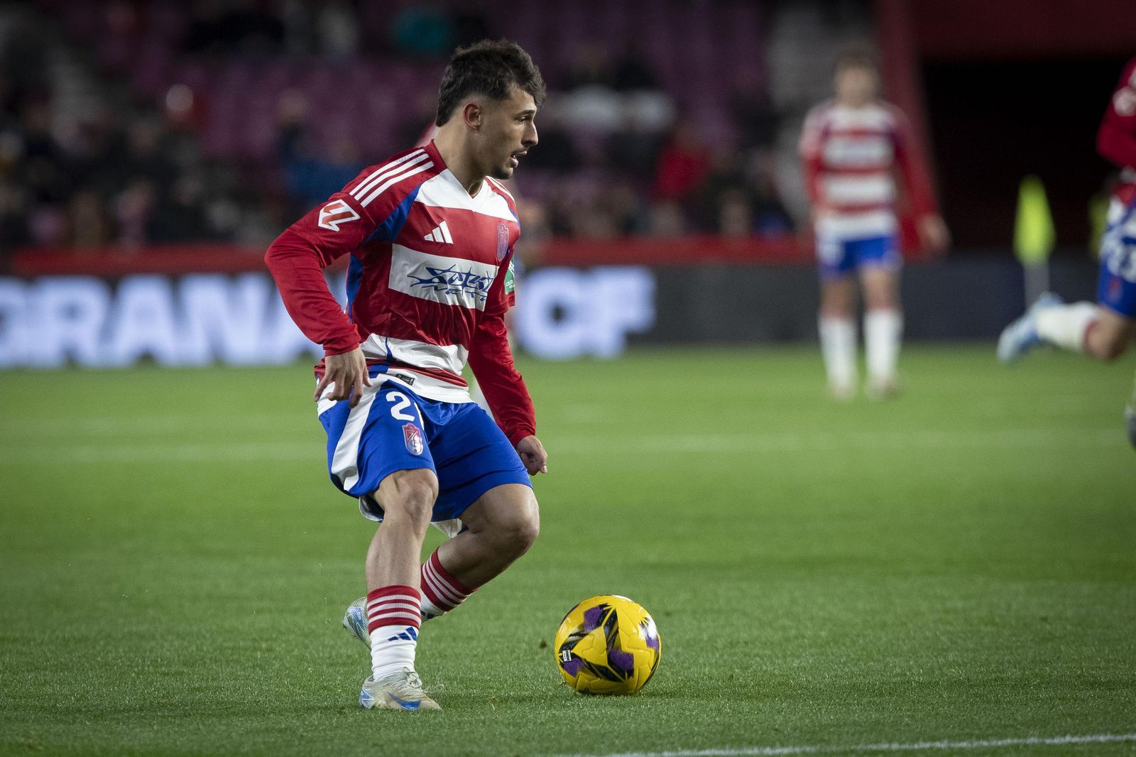 Las mejores imágenes de la victoria del Granada ante el Oviedo