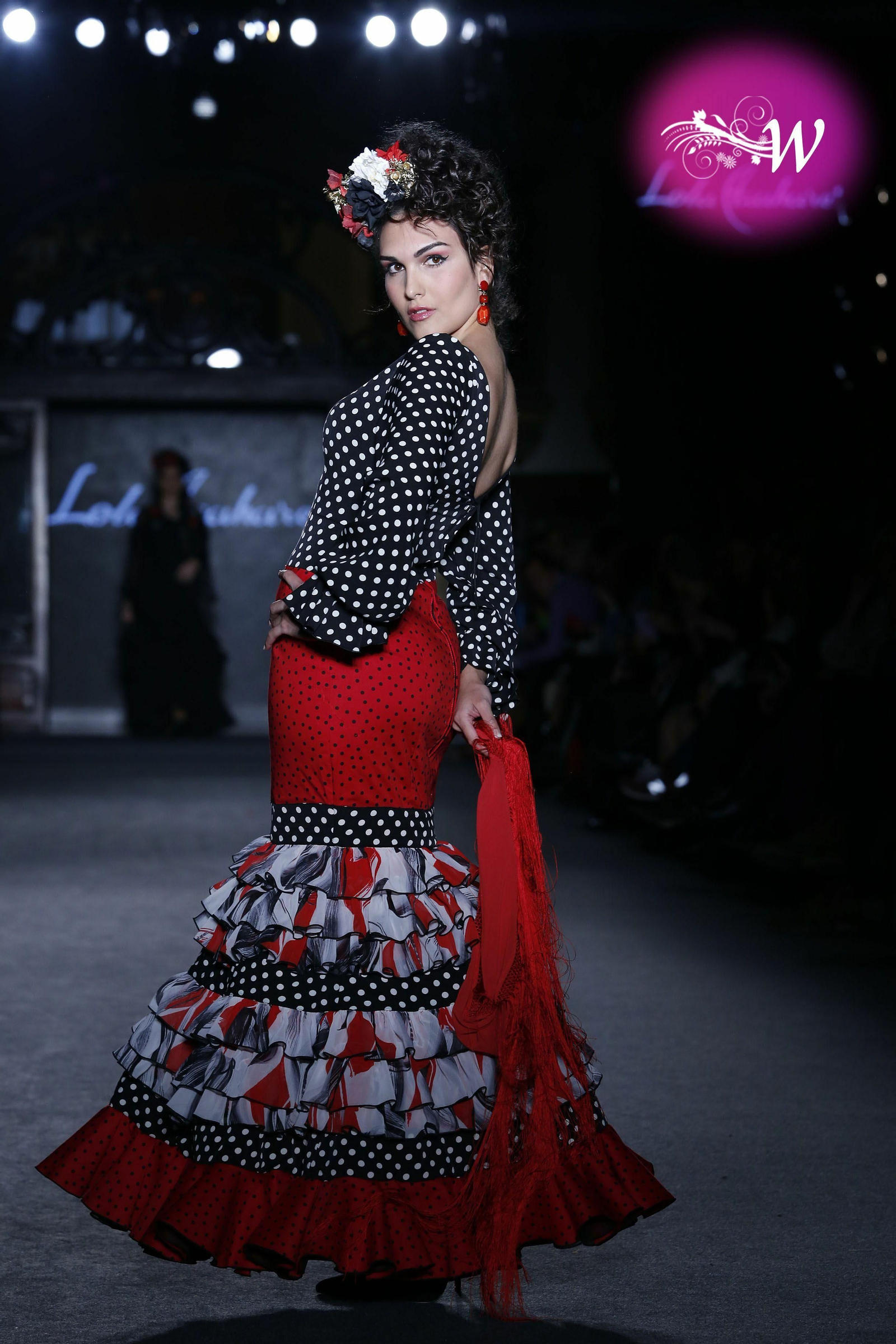 Lola Azahares en We Love Flamenco 2020, todas las fotos del desfile