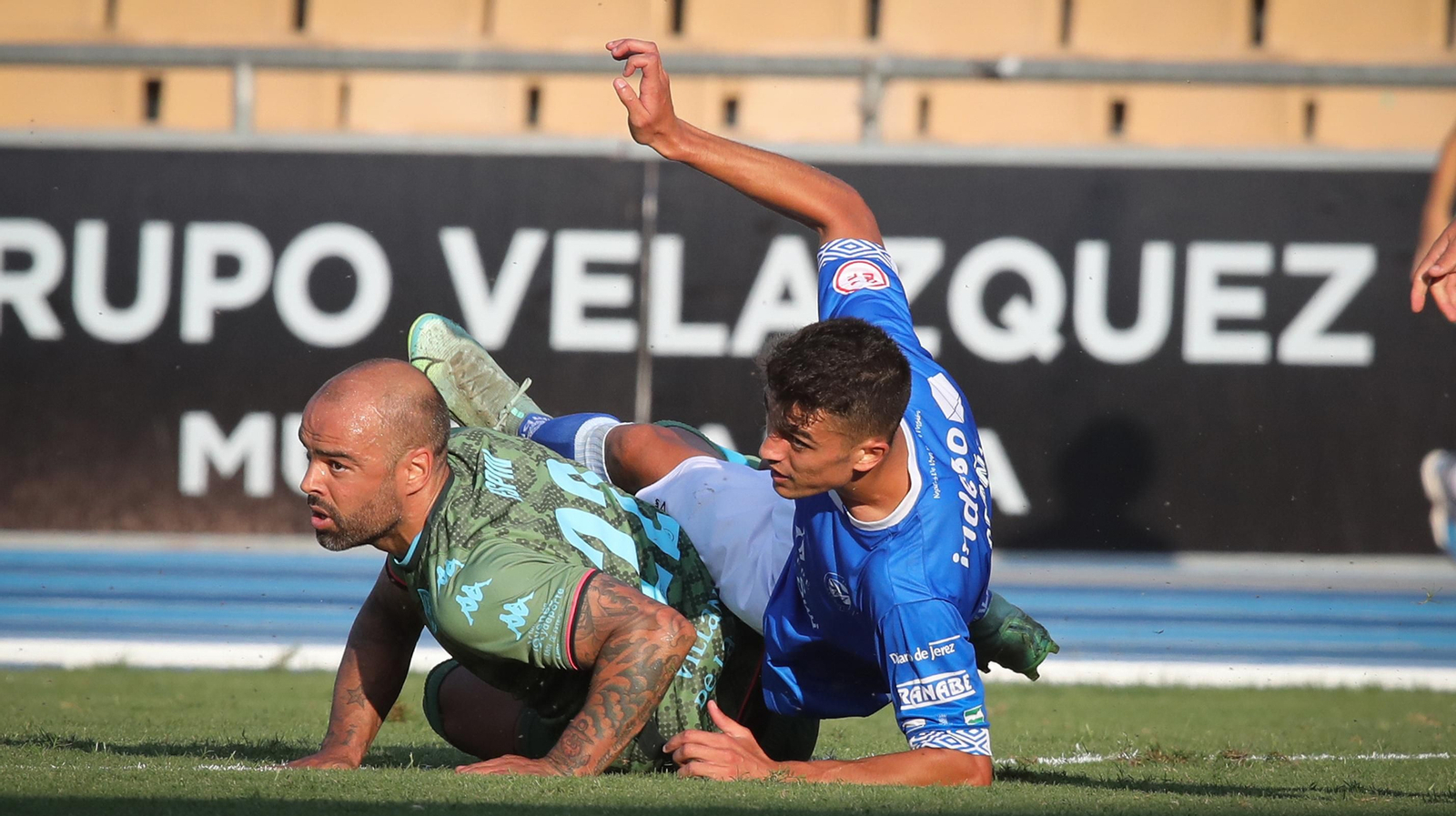 Xerez DFC - CF Villanovense (2-0)