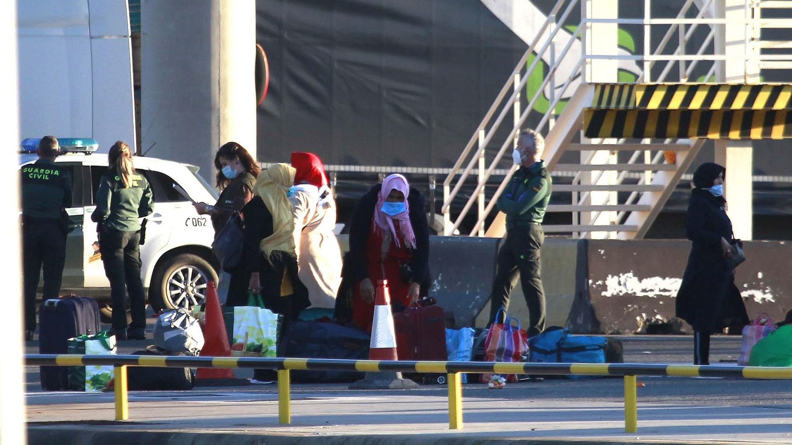 Trabajadoras marroquíes en el puerto de Algeciras.