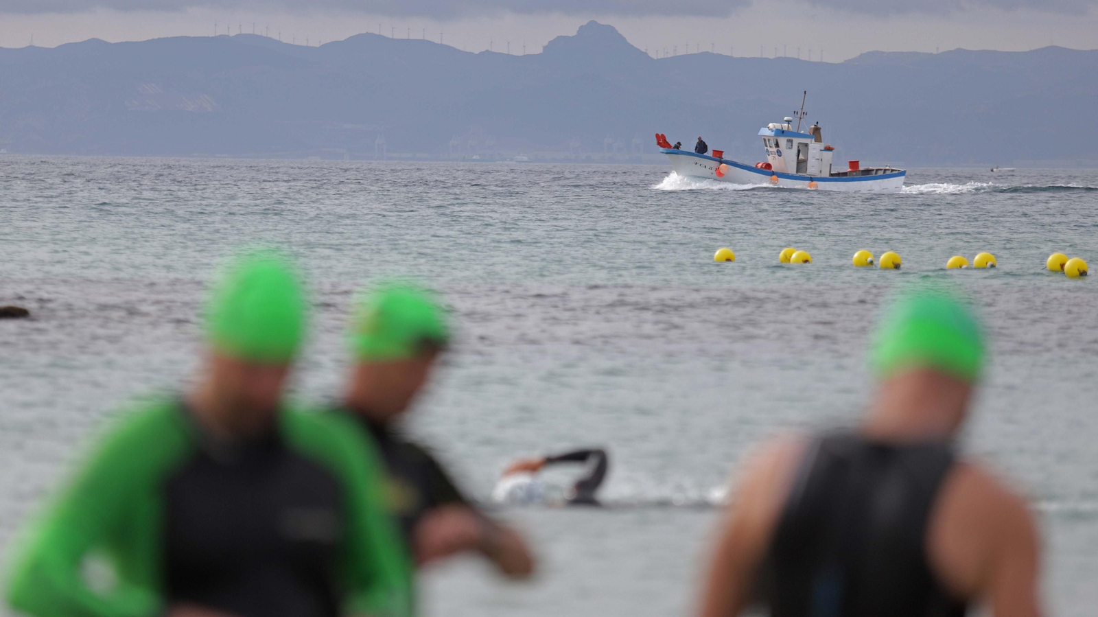 Fotos del I Triatlón Cros del Viento en Tarifa
