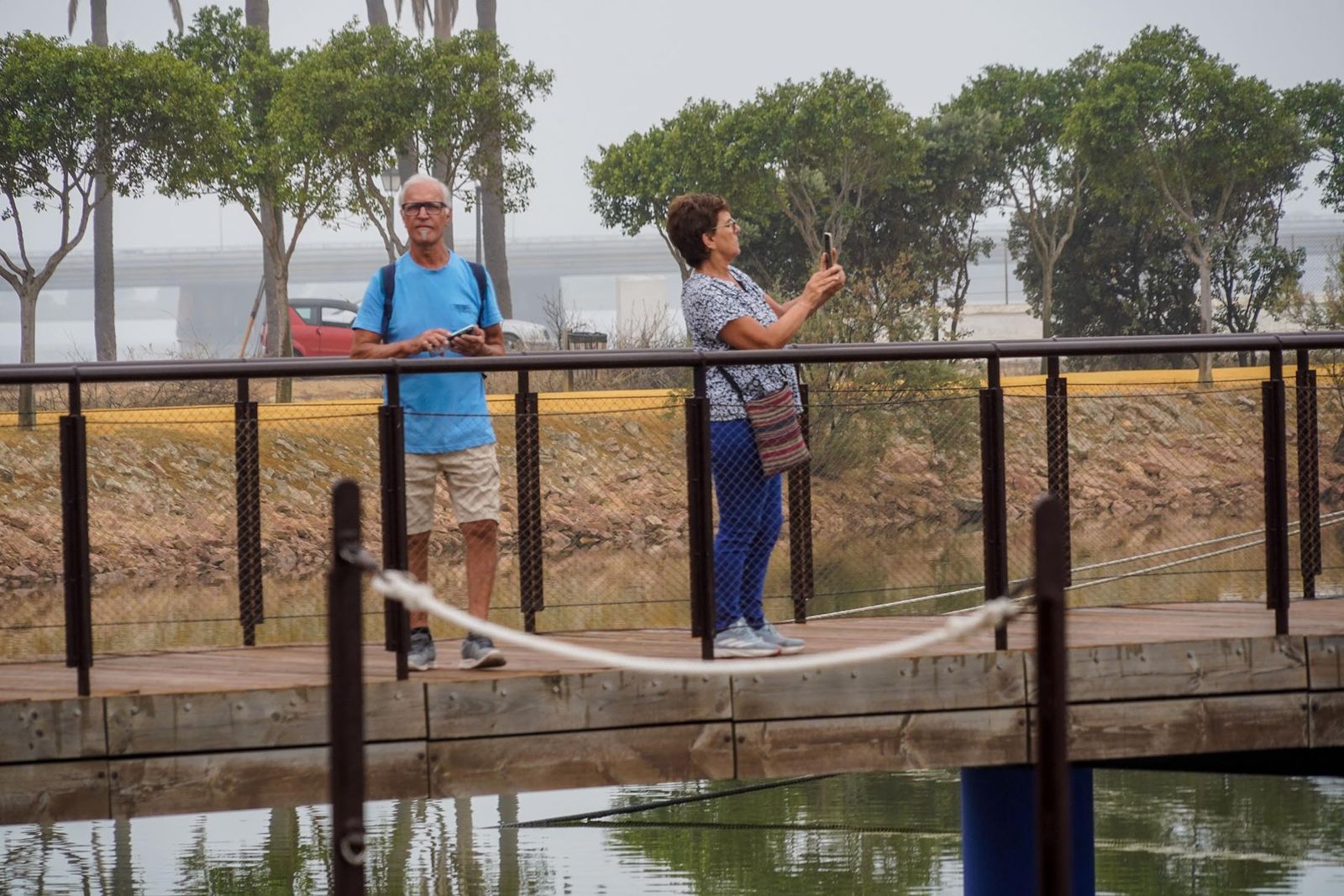 Imágenes de la visita guiada para dar a conocer las reformas realizadas en el Muelle de las Carabelas y su entorno