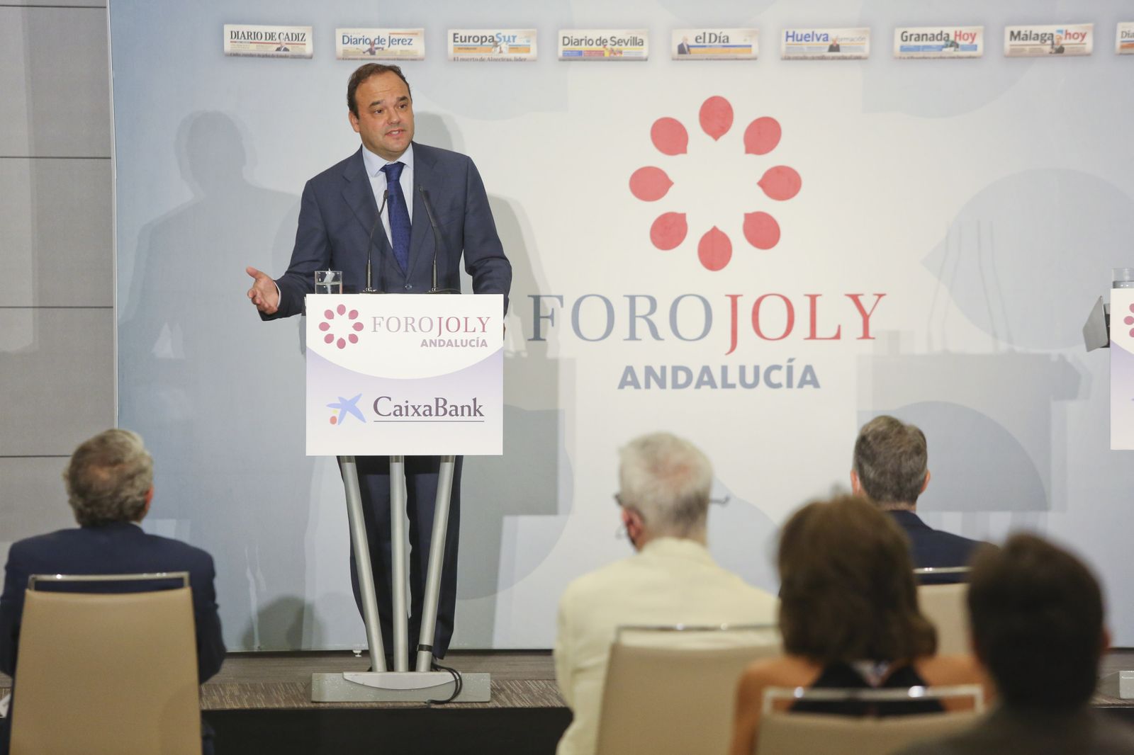 Fotos del Foro Joly con el economista José Carlos Díez