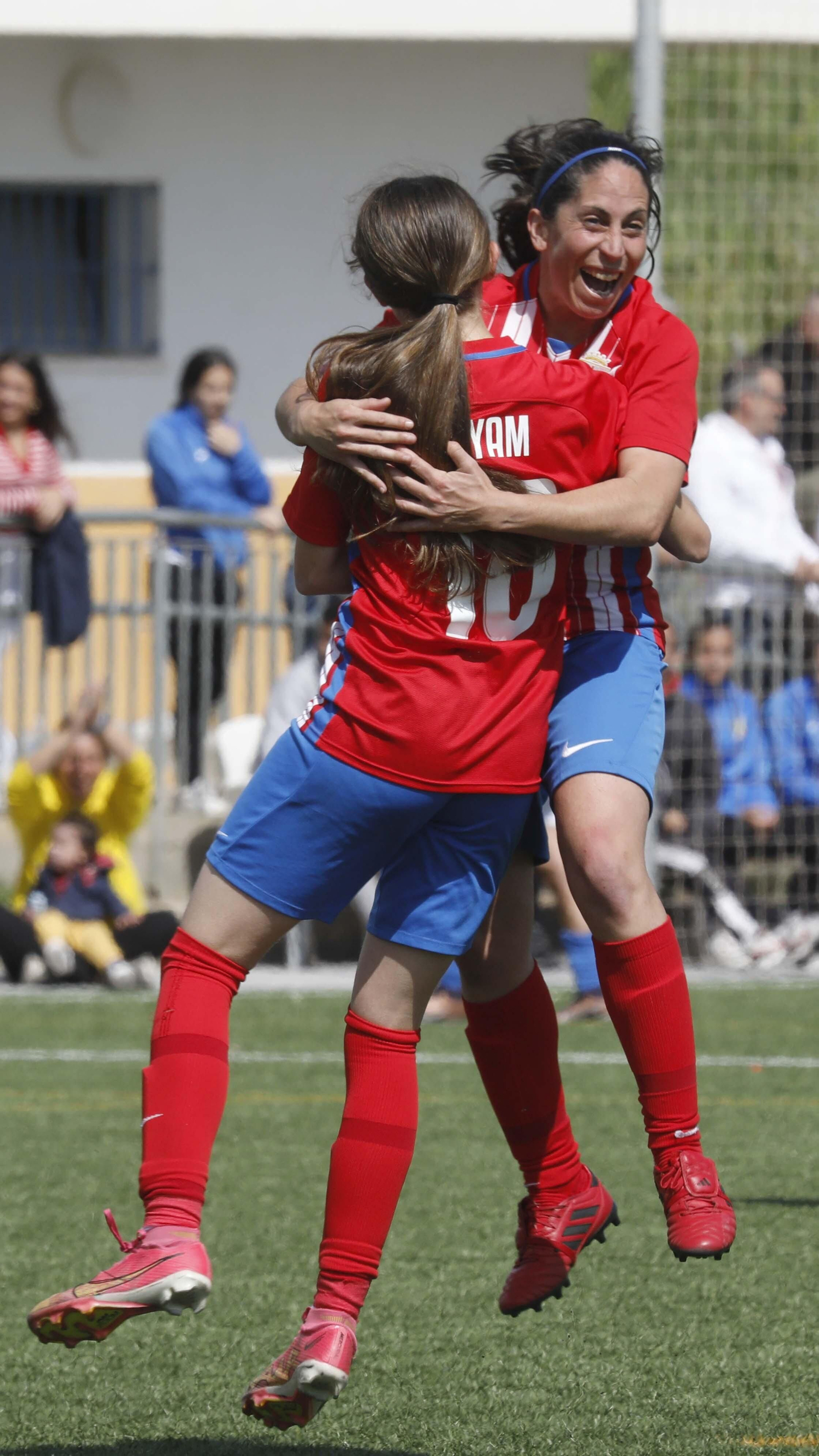 Las fotos del título de campeonas de Segunda Andaluza femenina del Algeciras CF