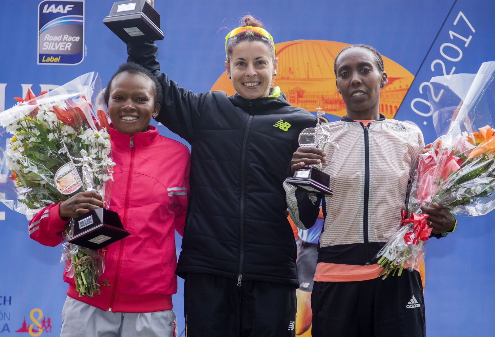 Las imágenes del Zurich Maratón de Sevilla.