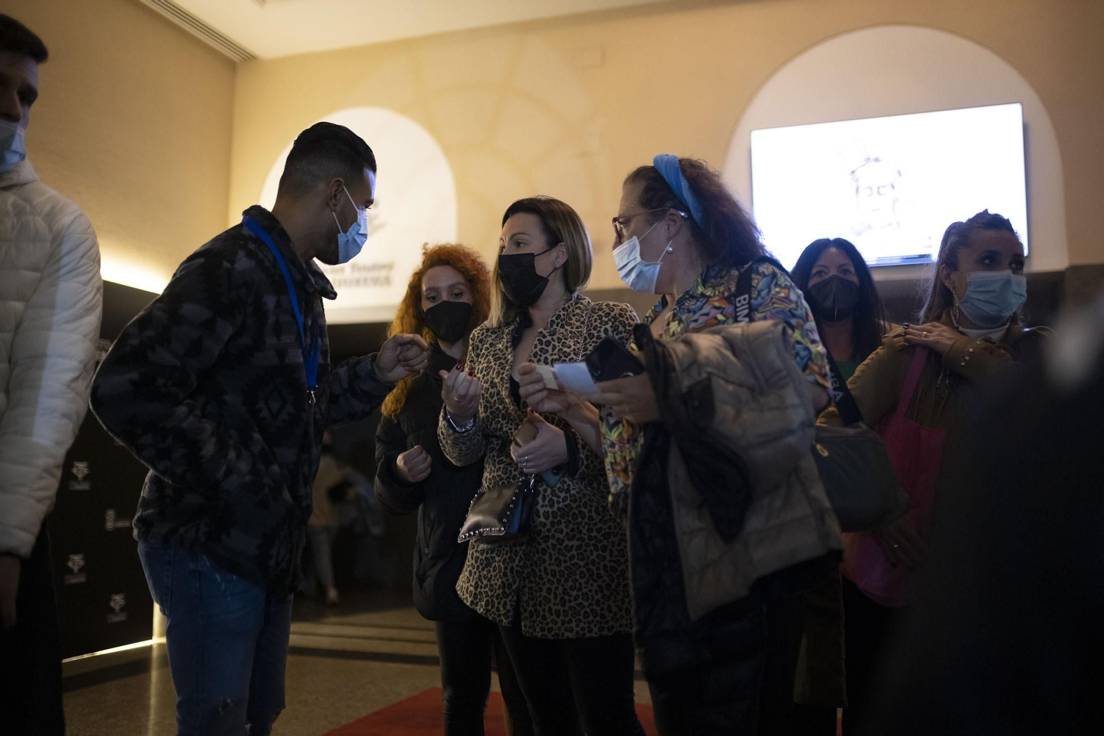 Imágenes del ambiente en el cuarto día del concurso de agrupaciones del Carnaval Colombino