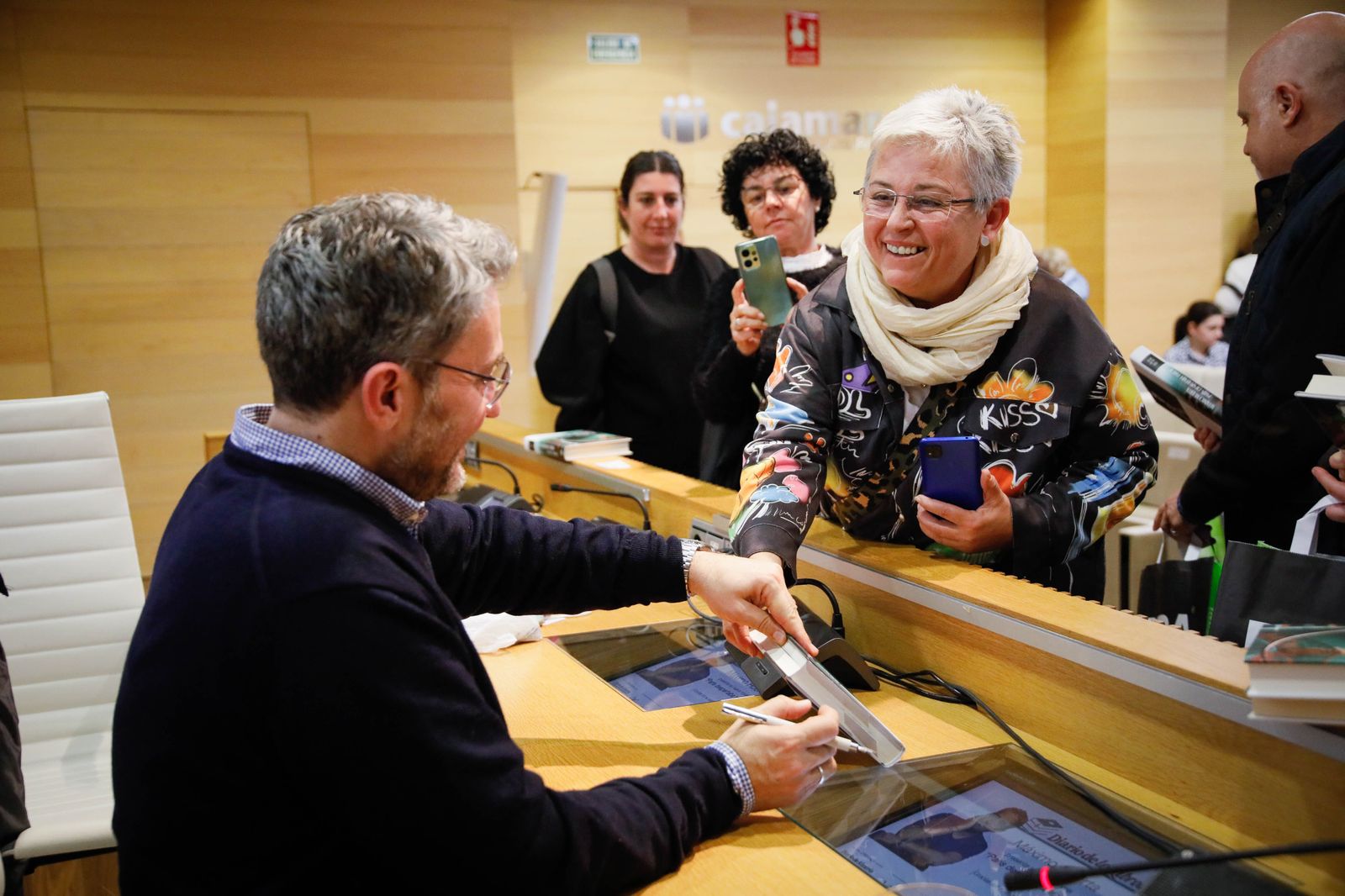 ¿Has estado en la presentación del libro de Máximo Huerta? Entra en la galería y buscate